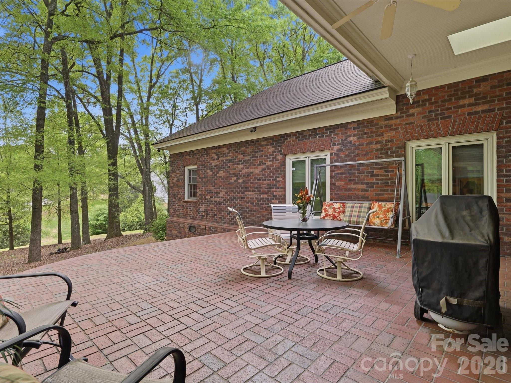 1215 Rosa Drive Property Photo 38