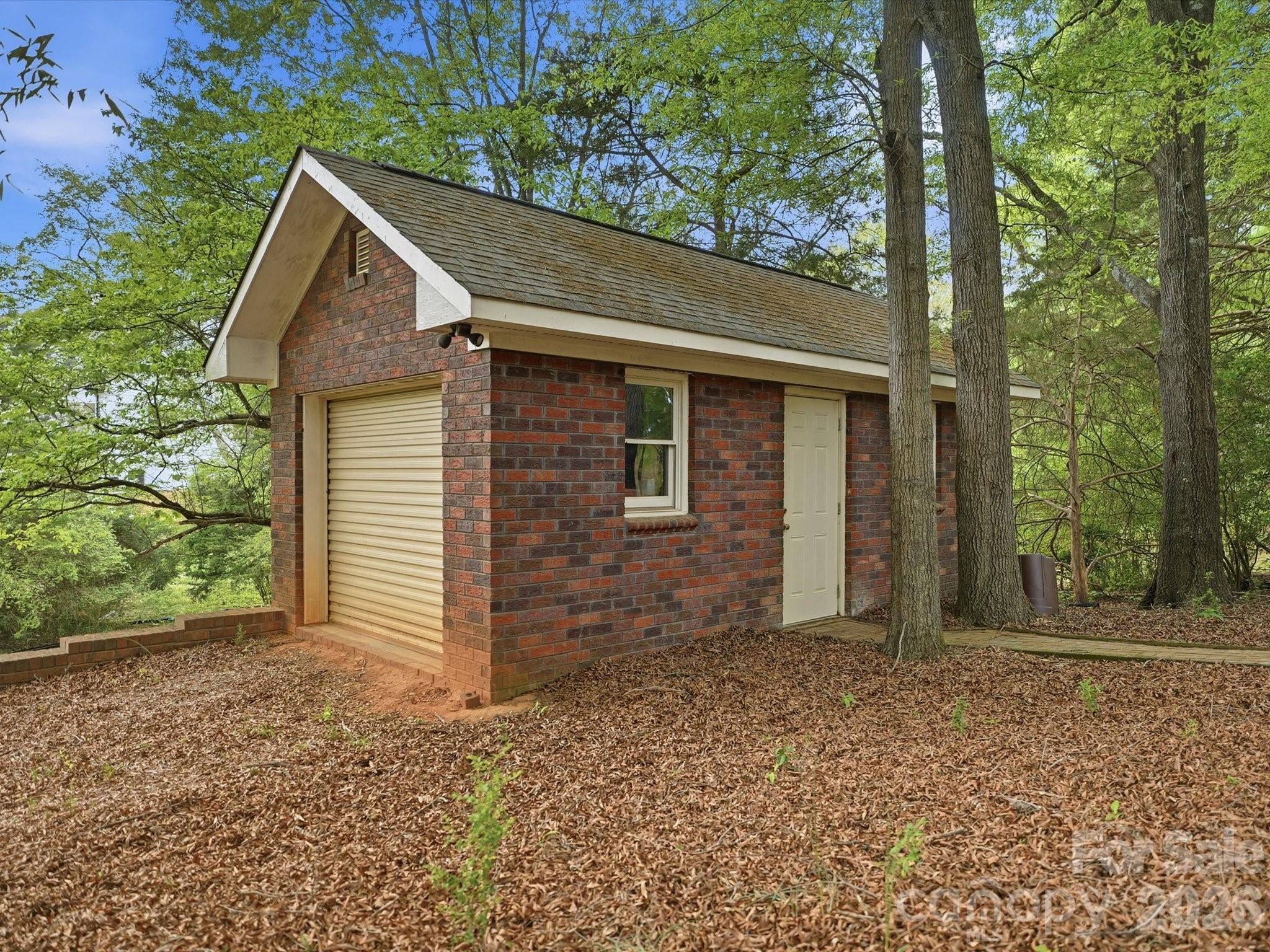 1215 Rosa Drive Property Photo 40