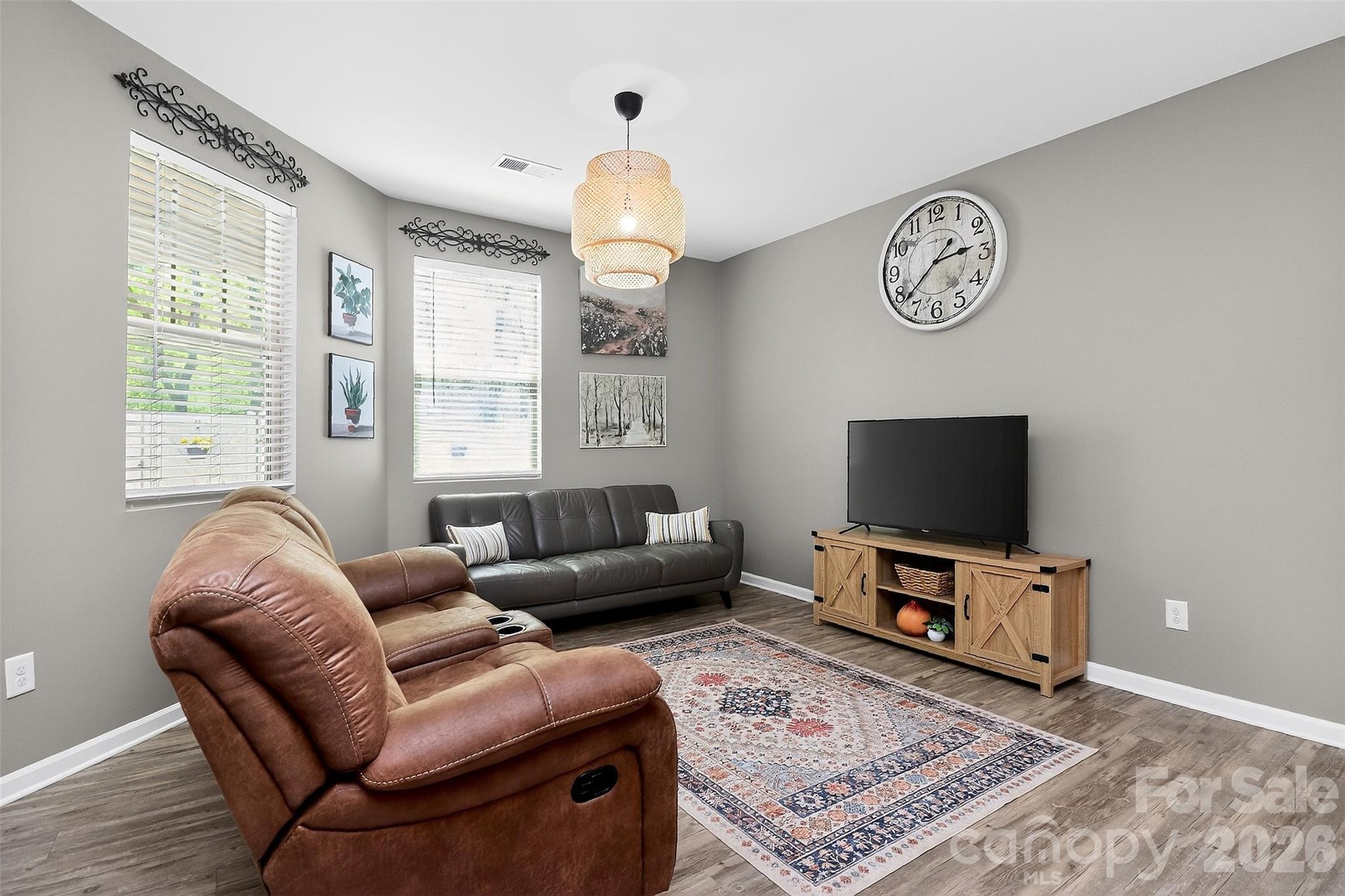 276 Ascot Run Way Property Photo 10