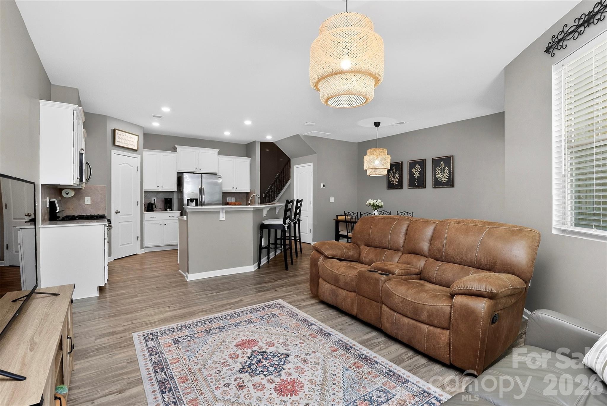 276 Ascot Run Way Property Photo 12
