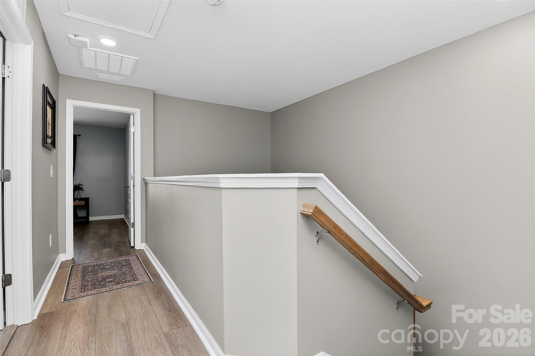 276 Ascot Run Way Property Photo 13
