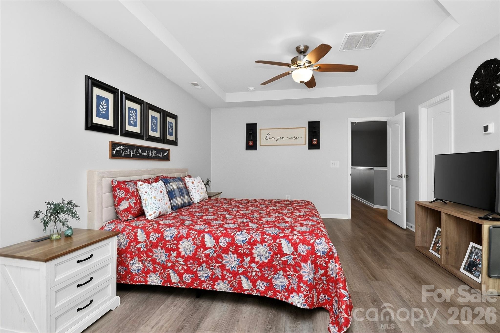276 Ascot Run Way Property Photo 15