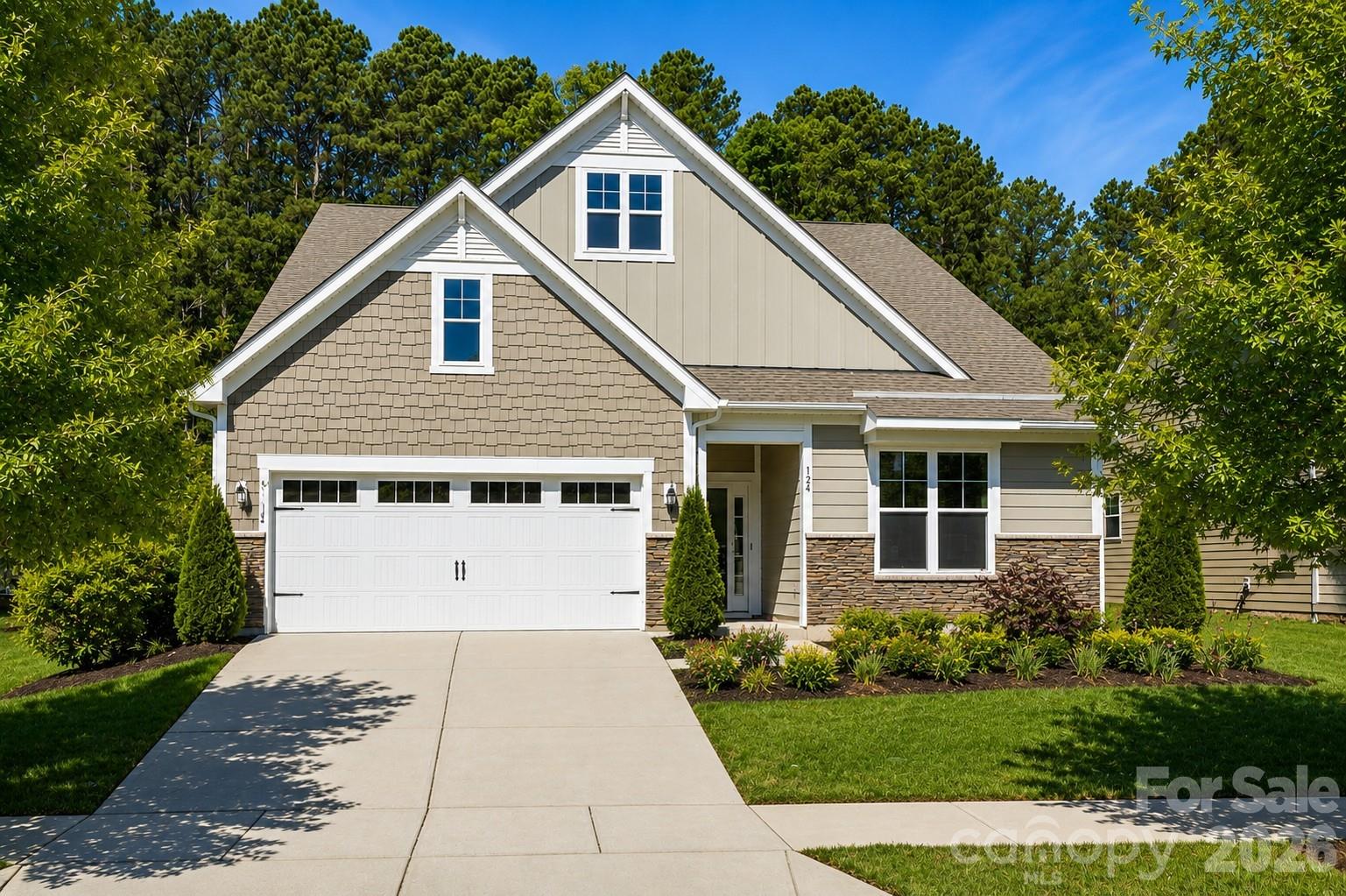 124 Van Gogh Trail Property Photo 1