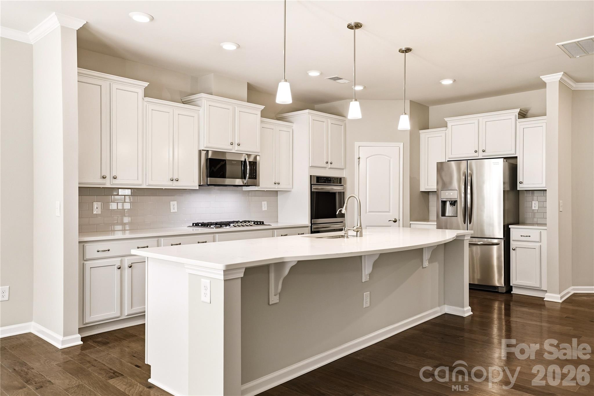 124 Van Gogh Trail Property Photo 4