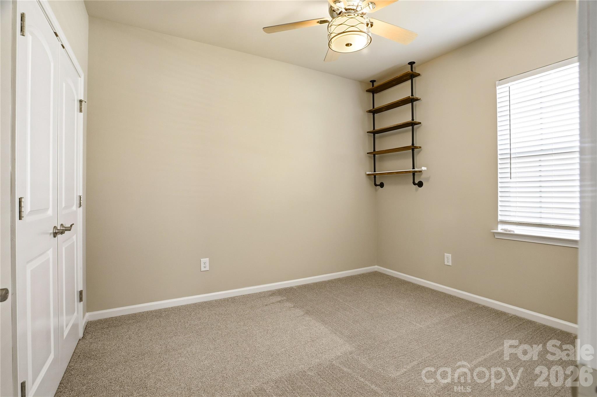 124 Van Gogh Trail Property Photo 28