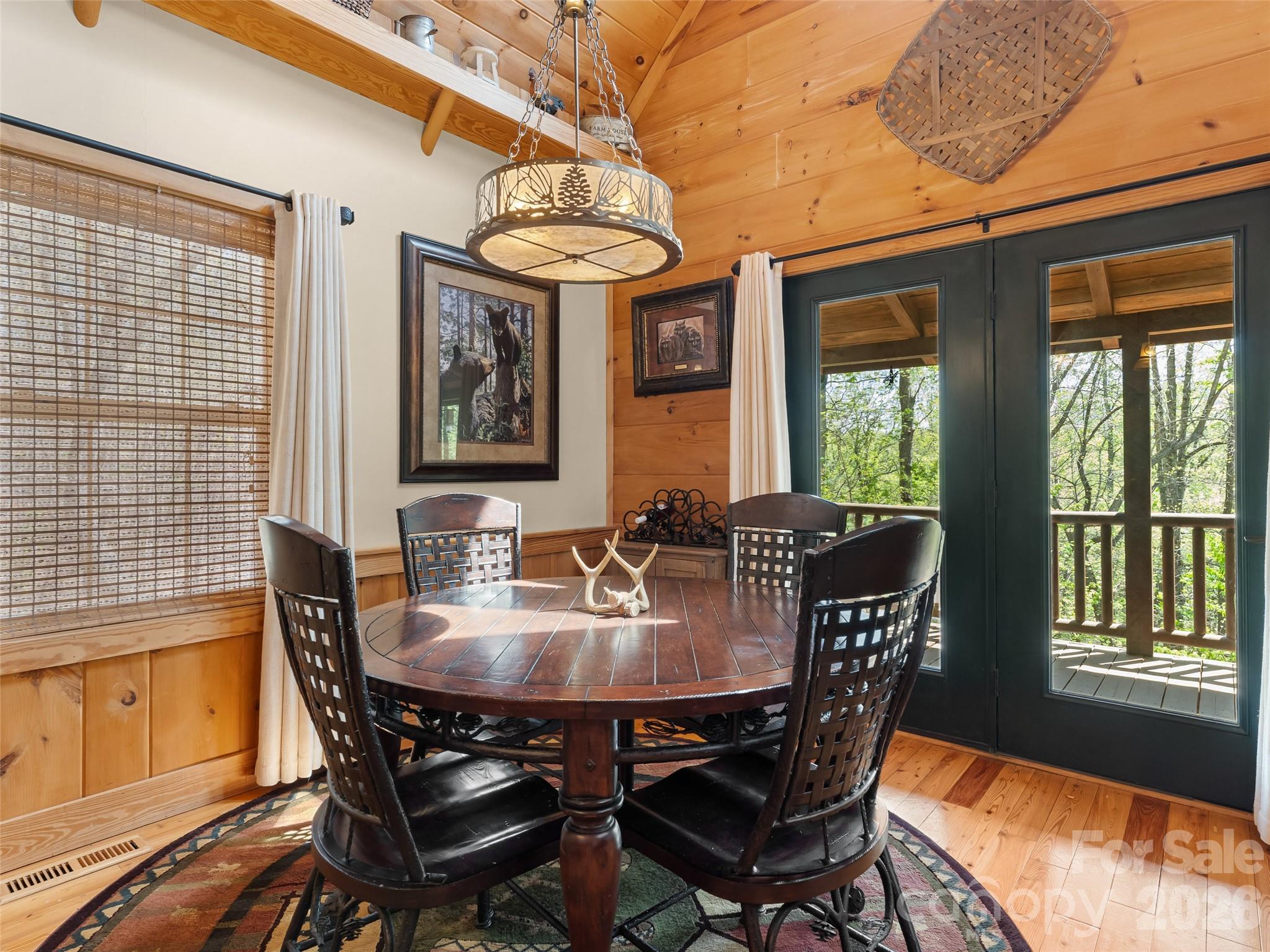 462 Deep Woods Lane Property Photo 10