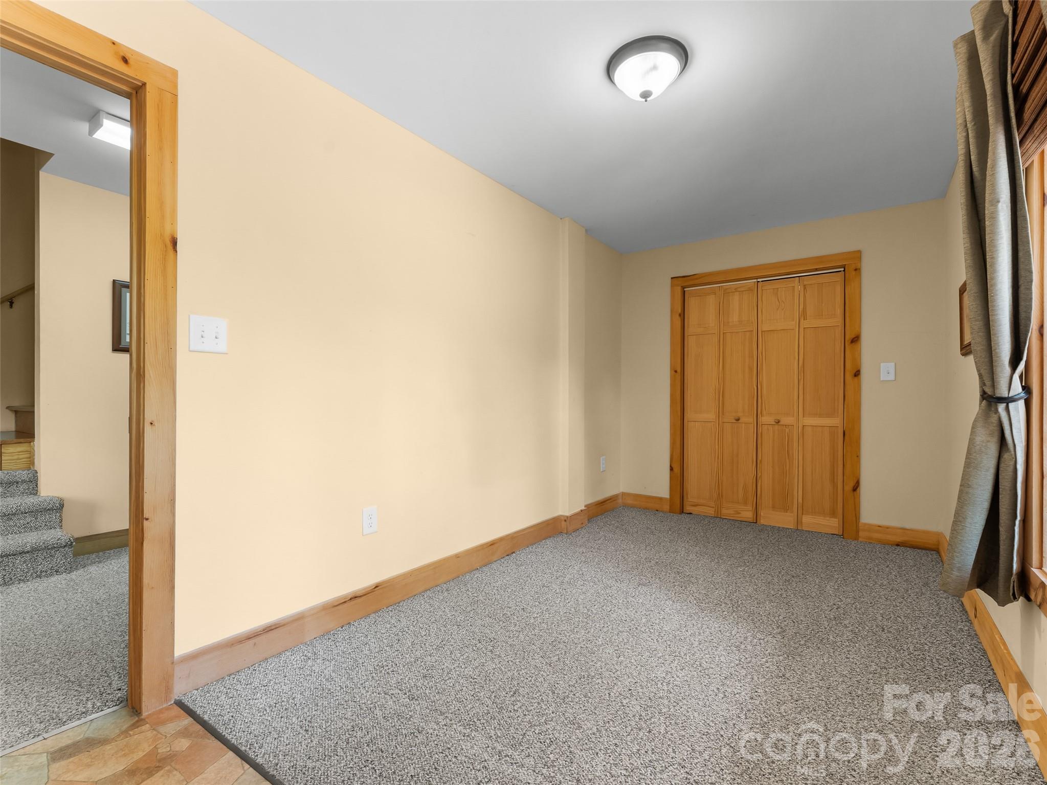 462 Deep Woods Lane Property Photo 26