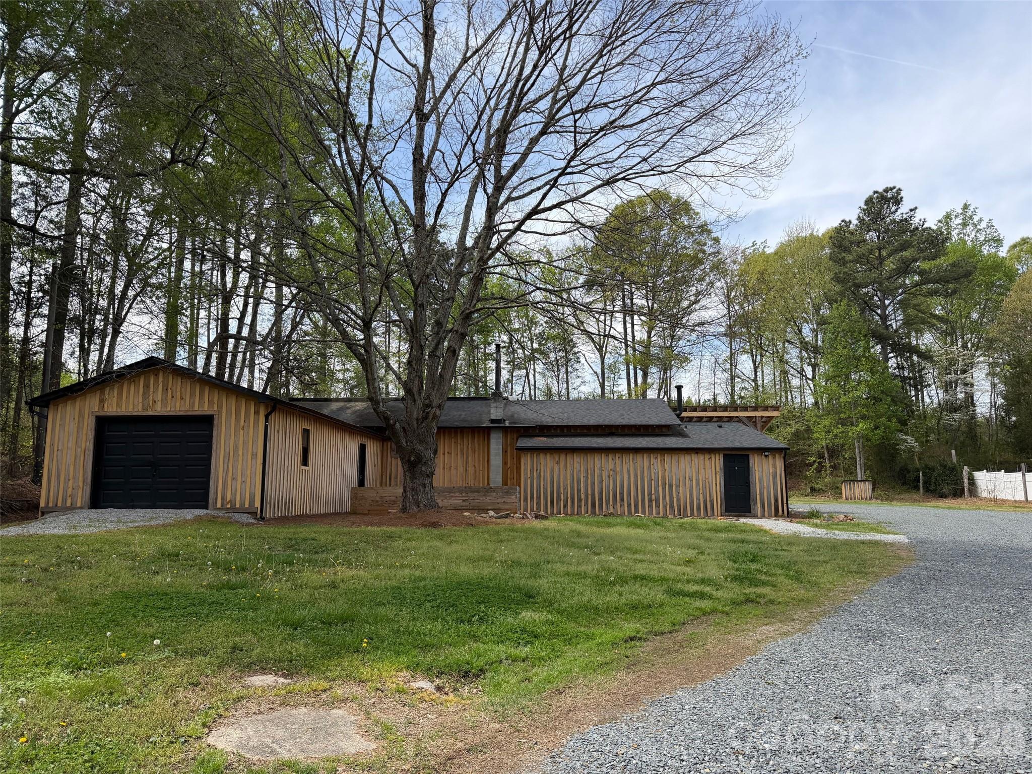 6025 Us 601 Highway Property Photo 3