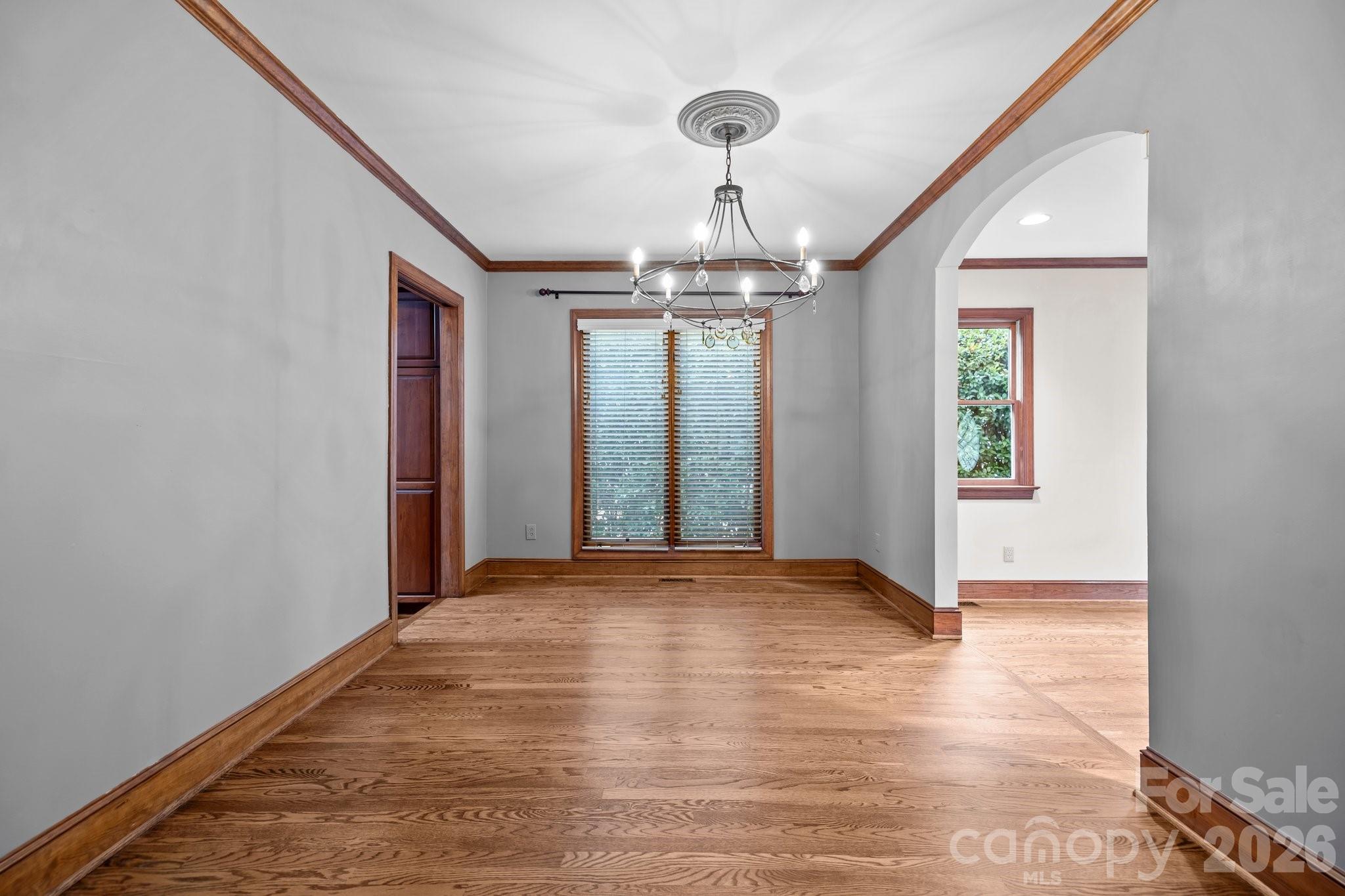 230 N Brackenbury Lane Property Photo 13