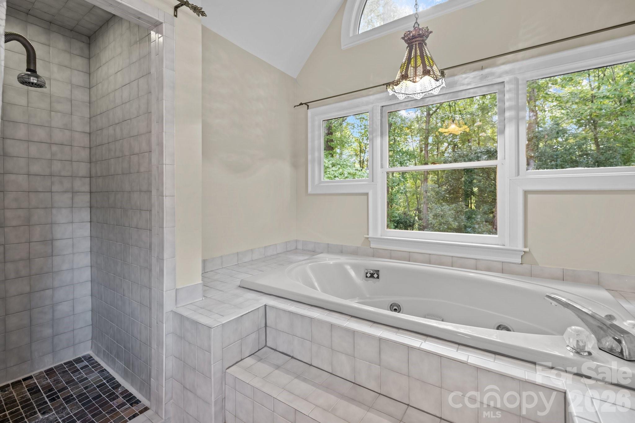 230 N Brackenbury Lane Property Photo 33
