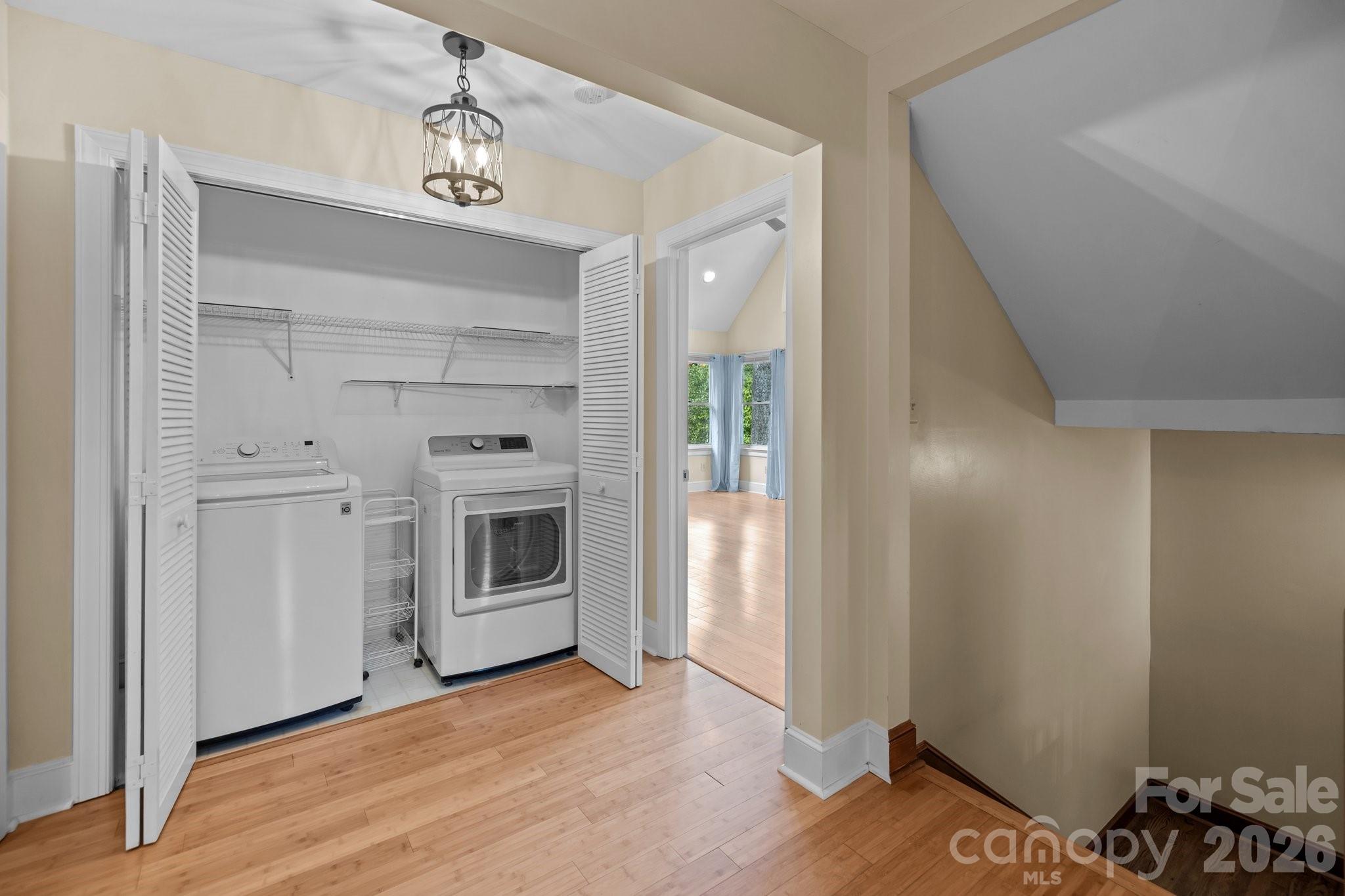 230 N Brackenbury Lane Property Photo 38