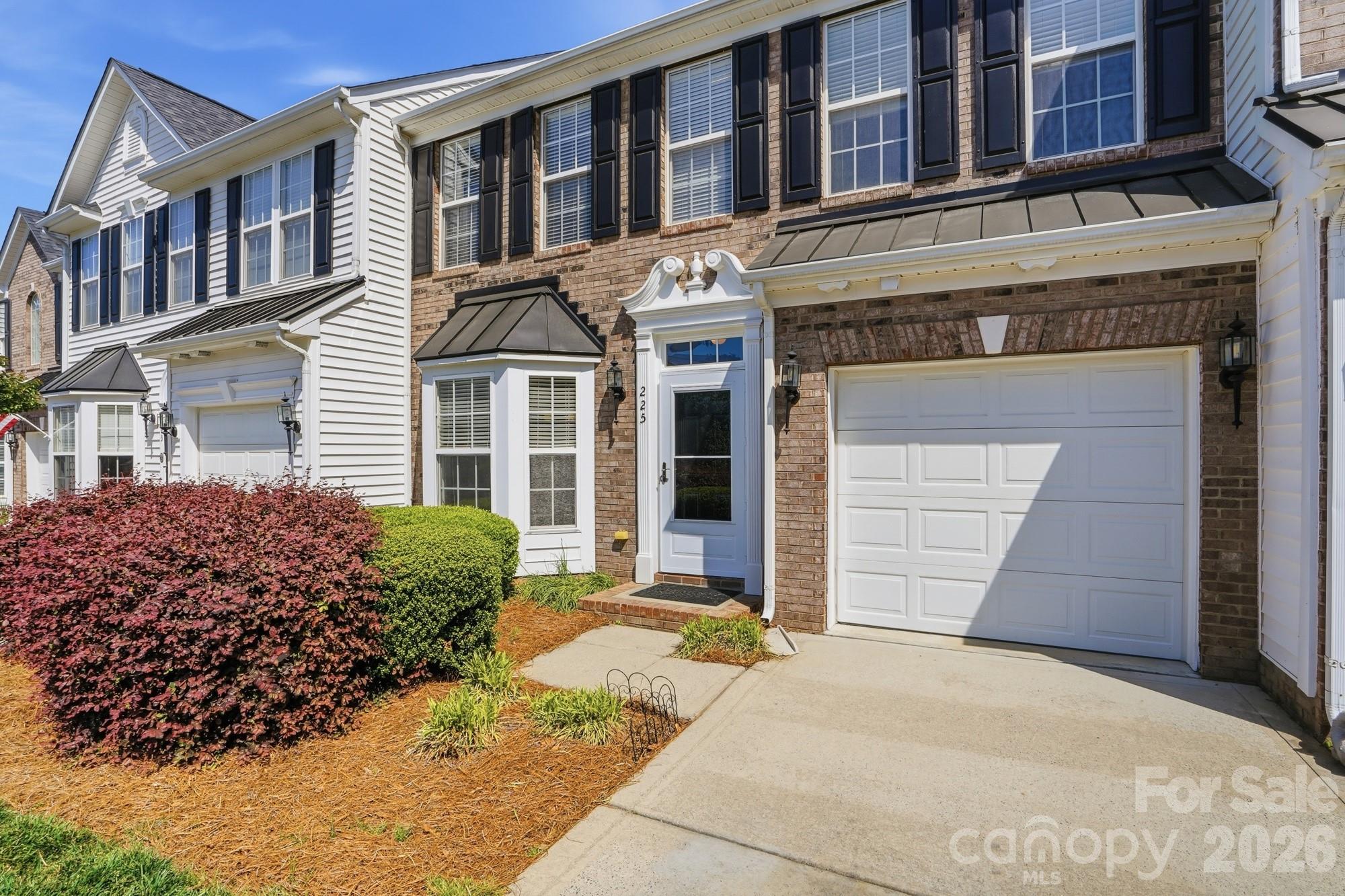 225 Horizon Circle Property Photo 2