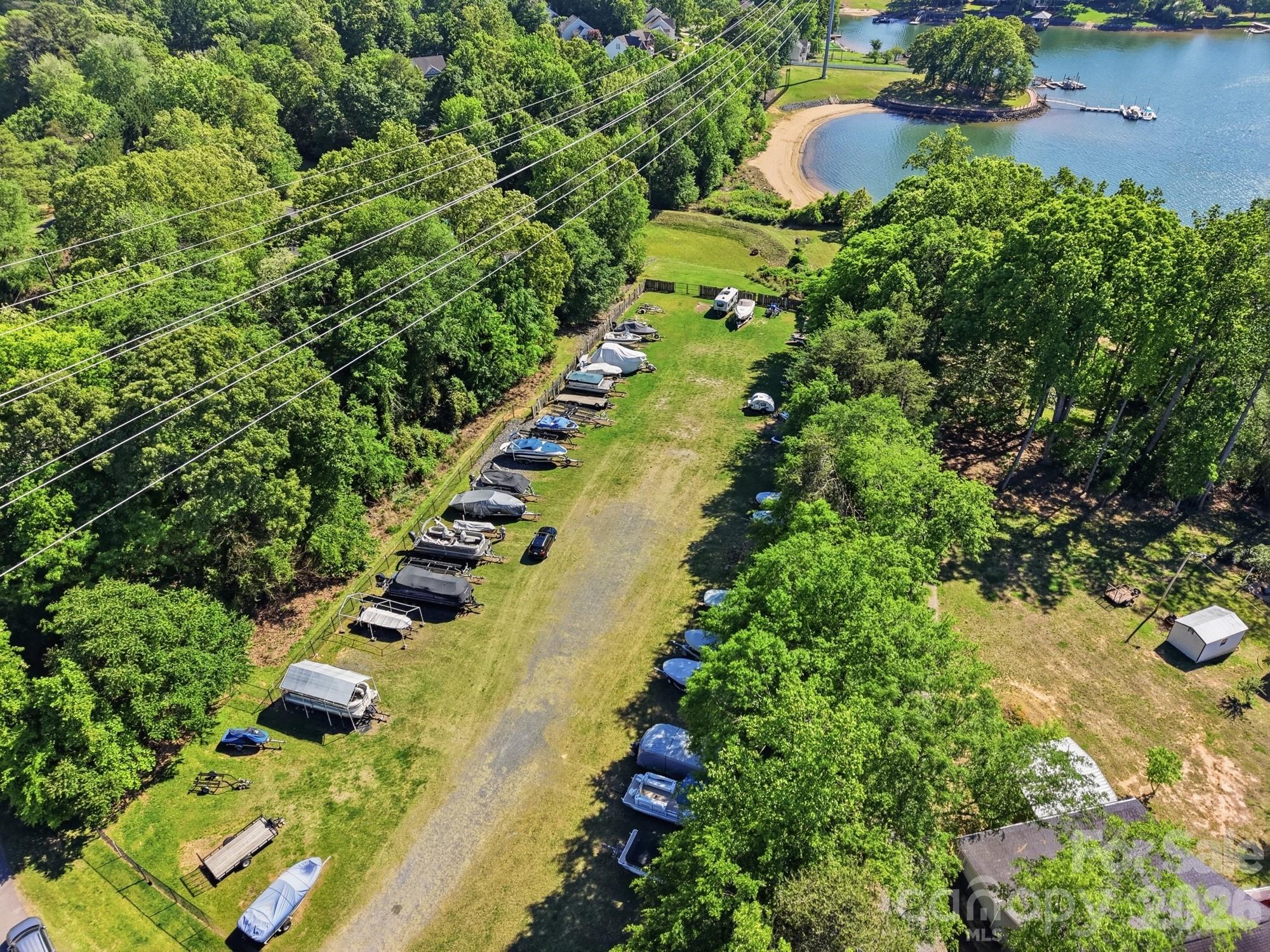 225 Horizon Circle Property Photo 36