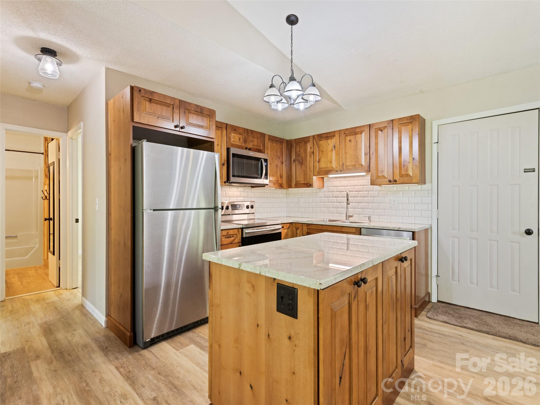 662 Locust Drive Property Photo 10