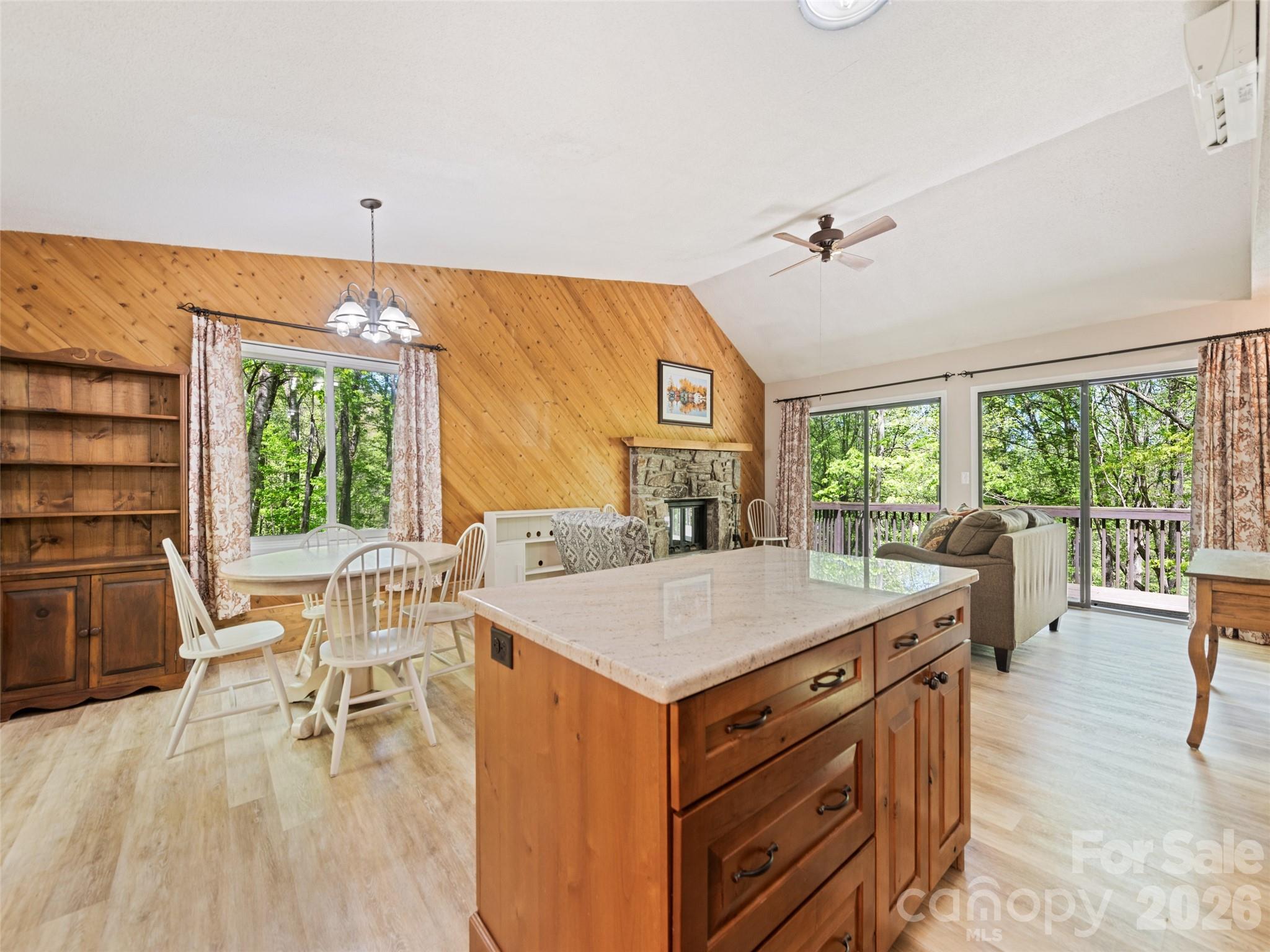662 Locust Drive Property Photo 12