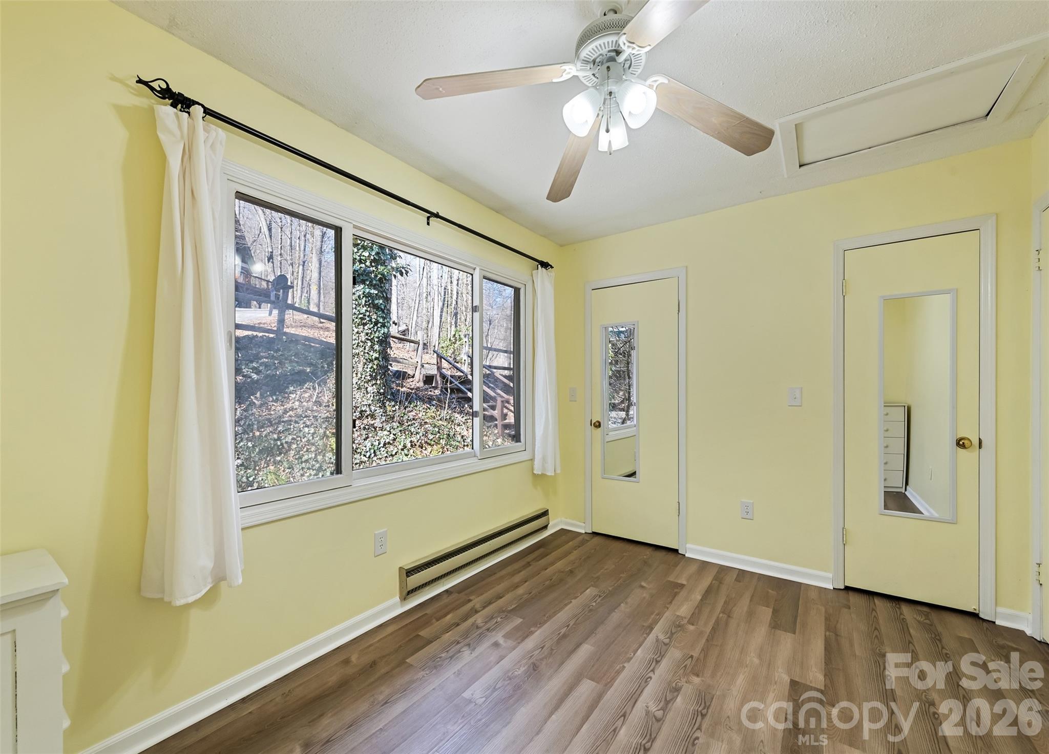 662 Locust Drive Property Photo 14
