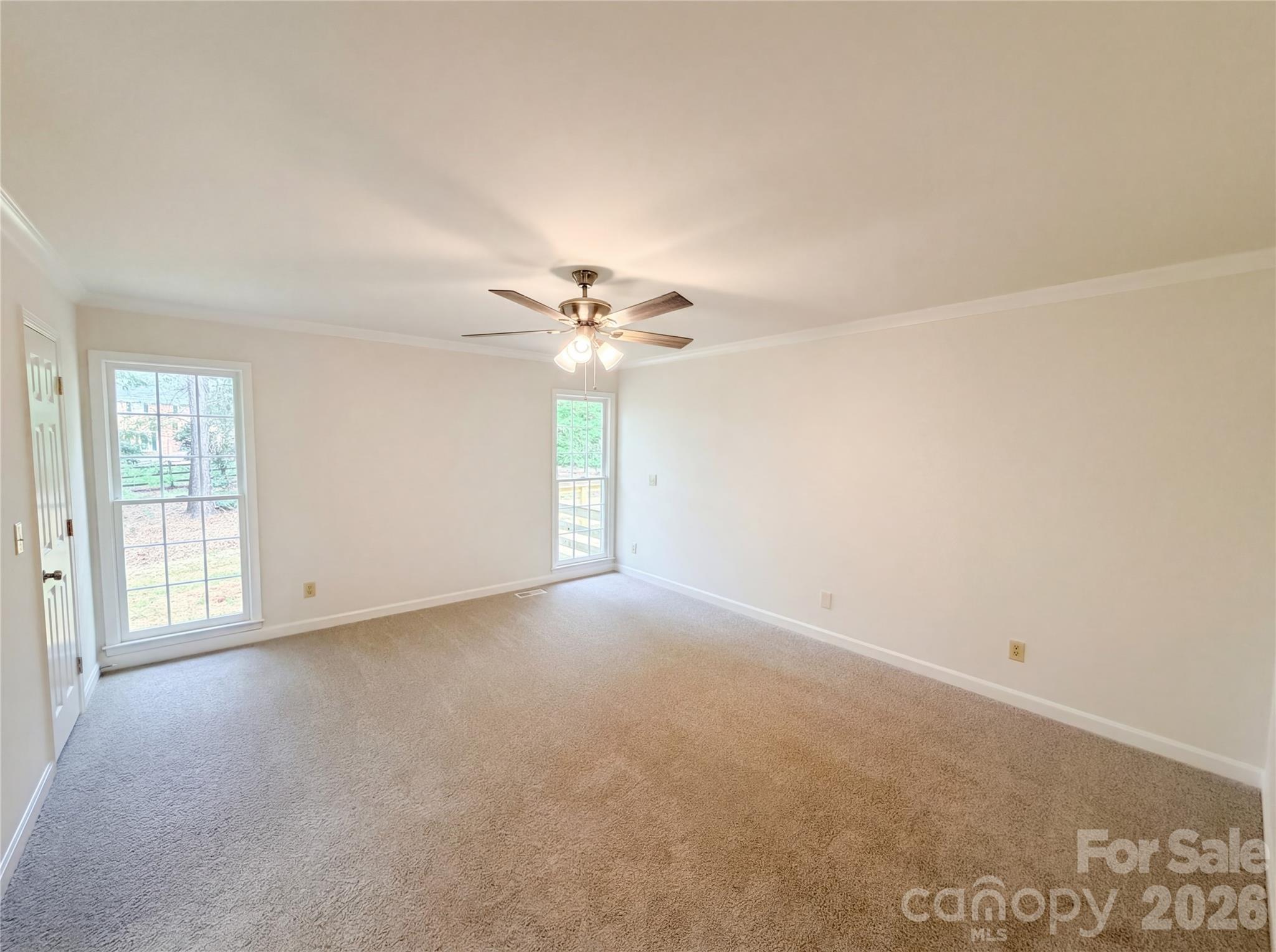 6024 Dovefield Road Property Photo 10