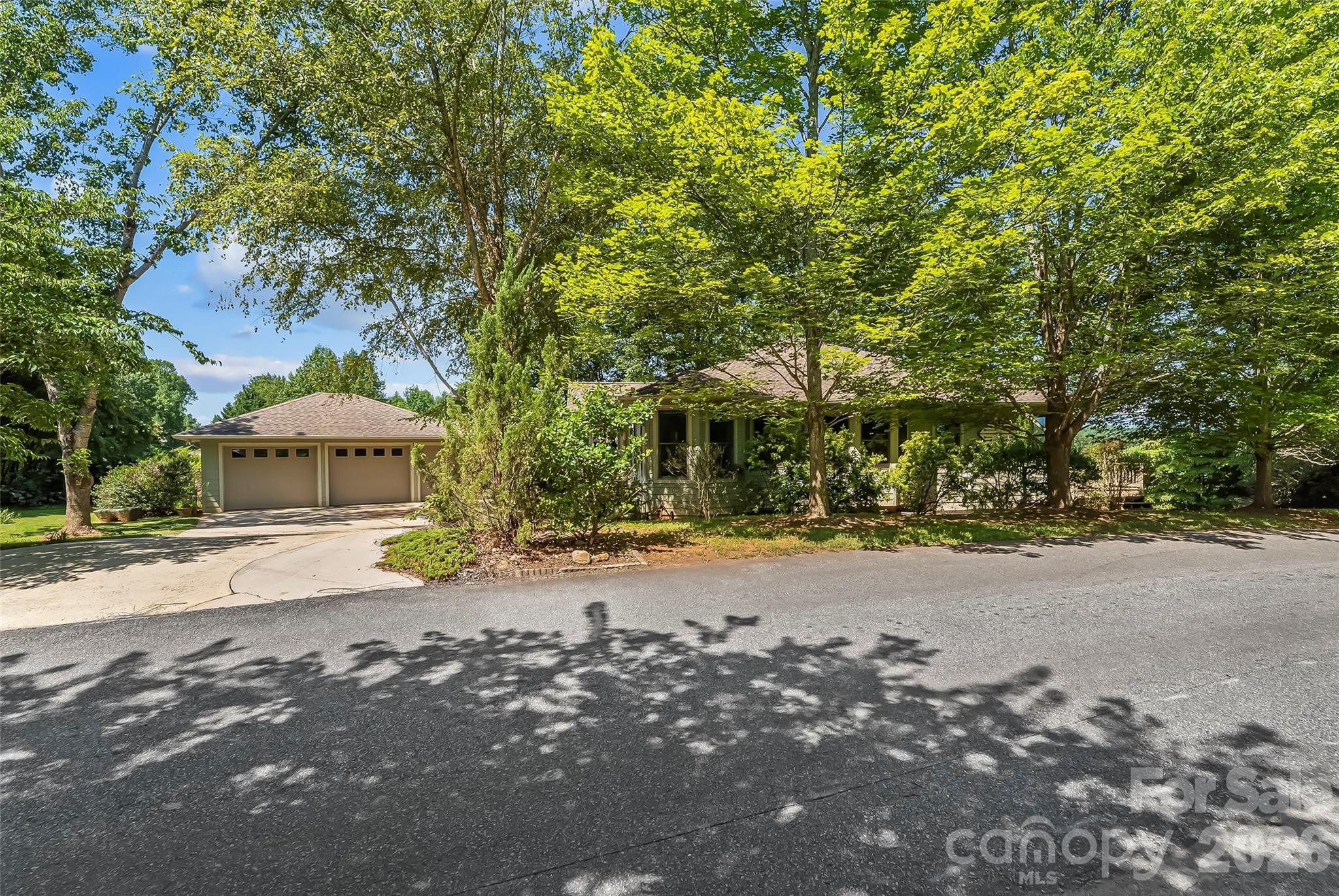 27 Magnolia Drive Property Photo 3