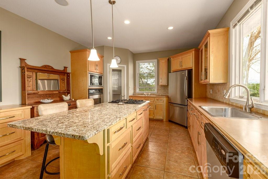 27 Magnolia Drive Property Photo 11