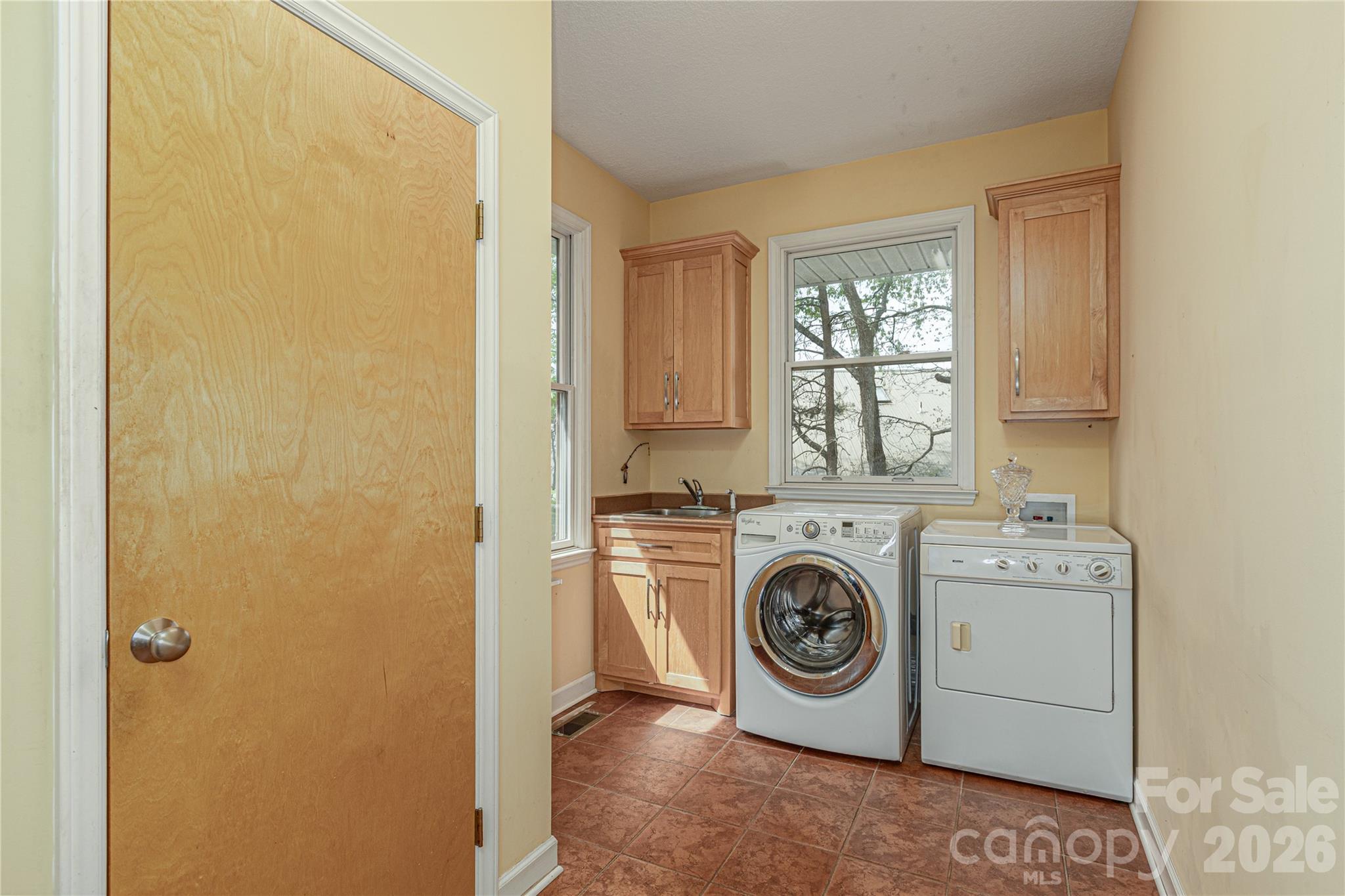 27 Magnolia Drive Property Photo 22