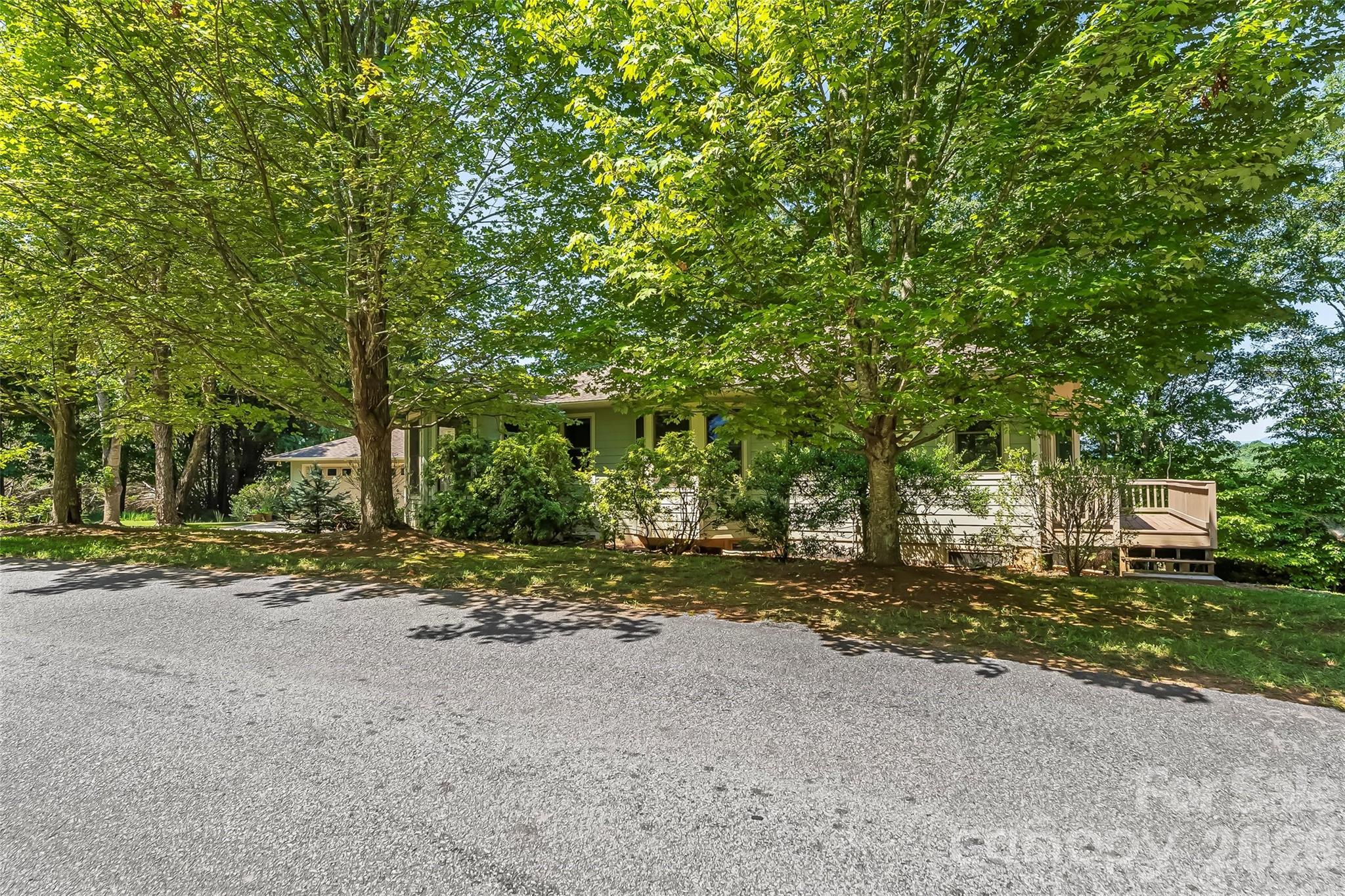 27 Magnolia Drive Property Photo 31