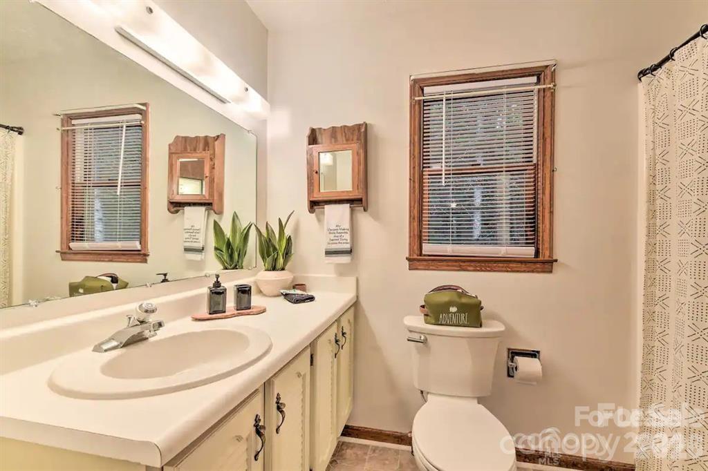 106 Sage Court Property Photo 9