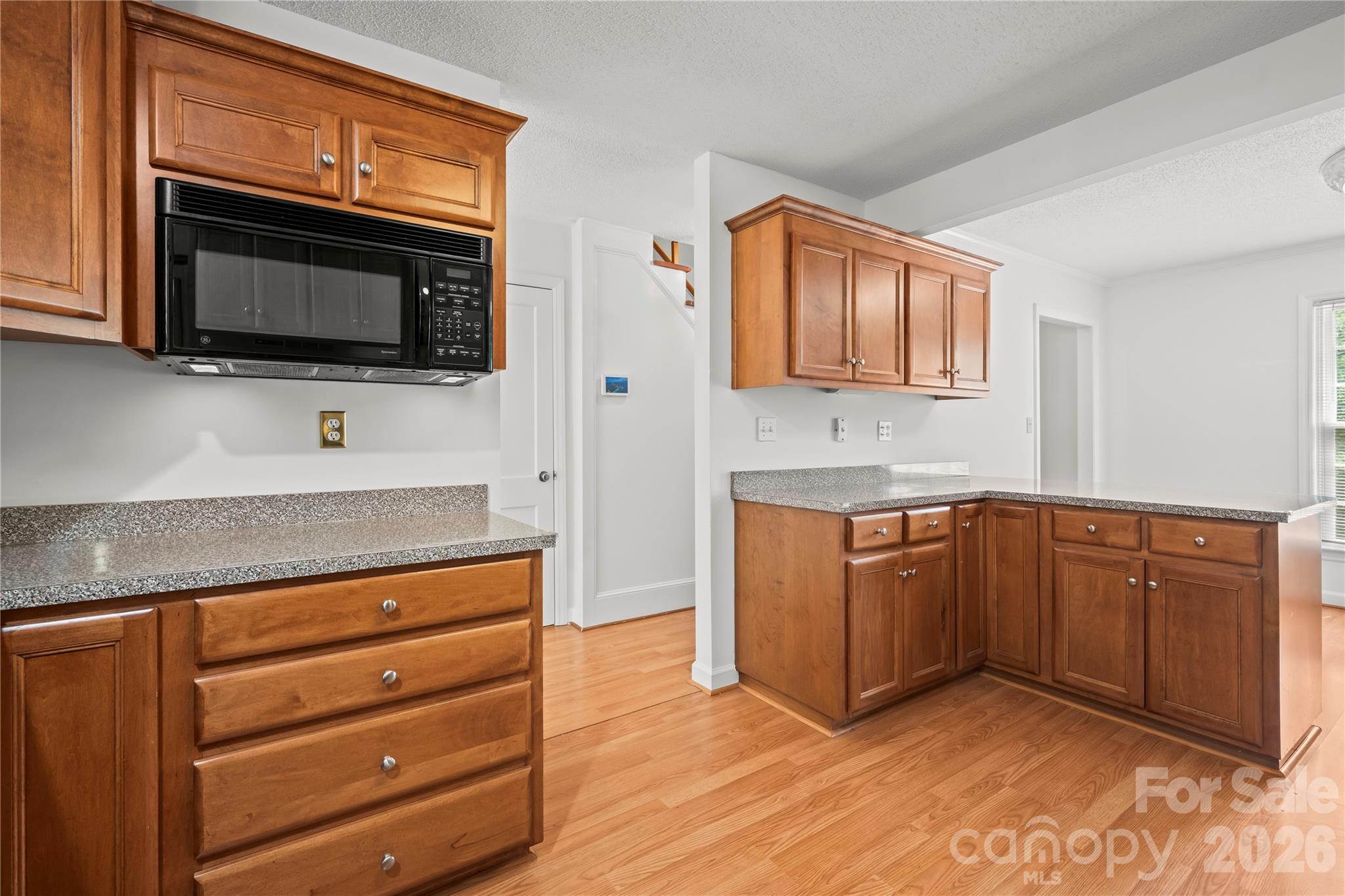 10670 Troutman Road Property Photo 8