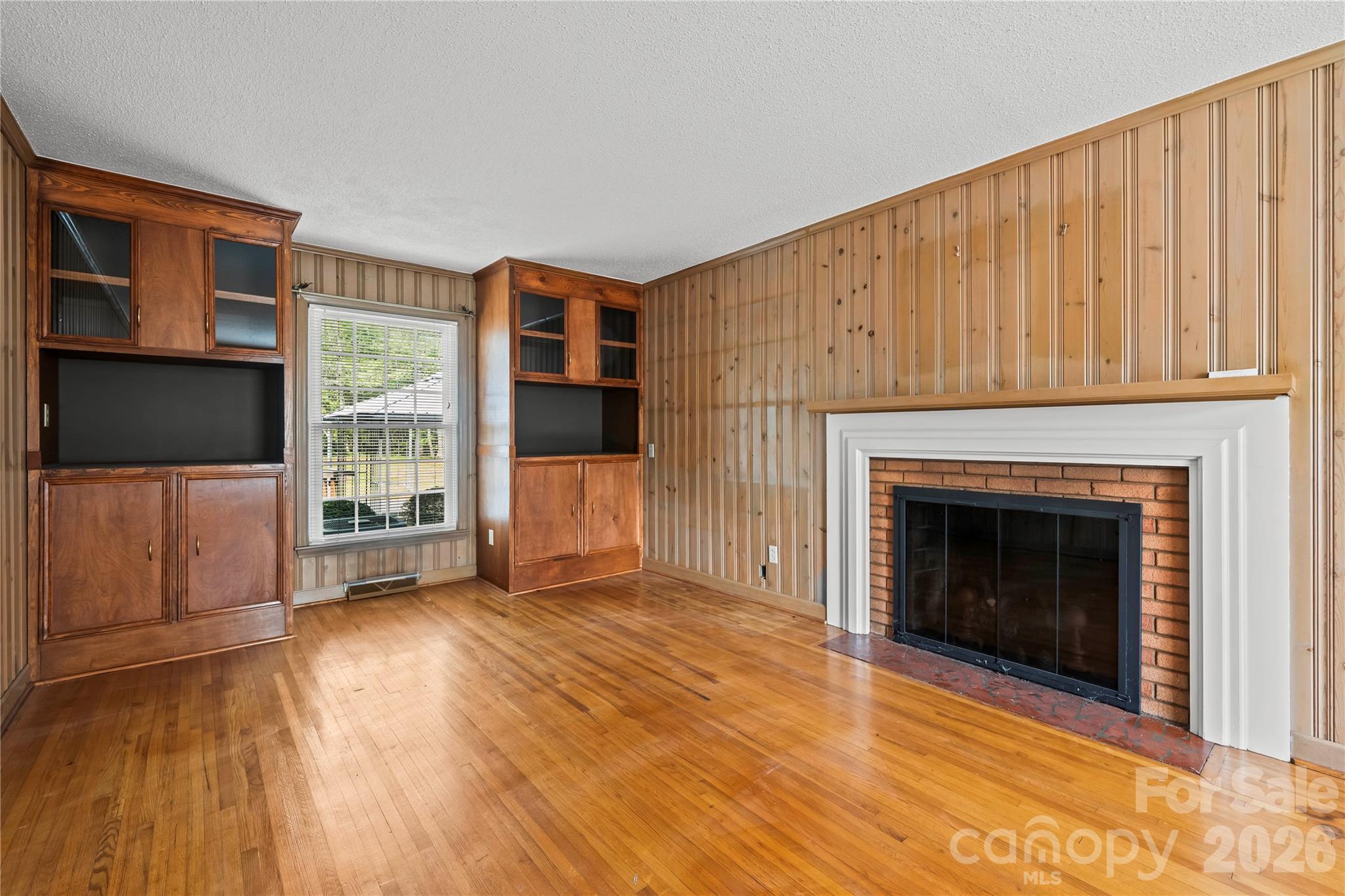 10670 Troutman Road Property Photo 10