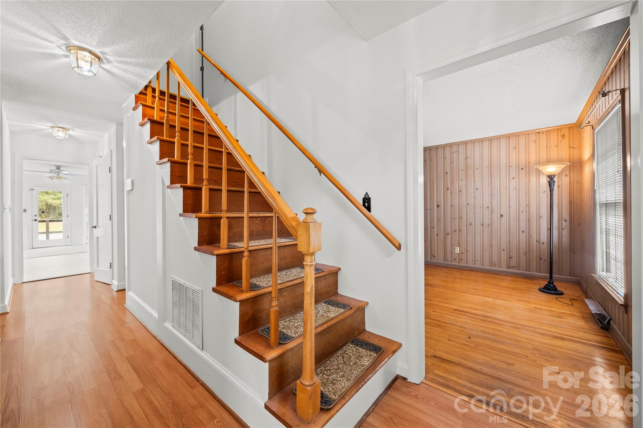 10670 Troutman Road Property Photo 15