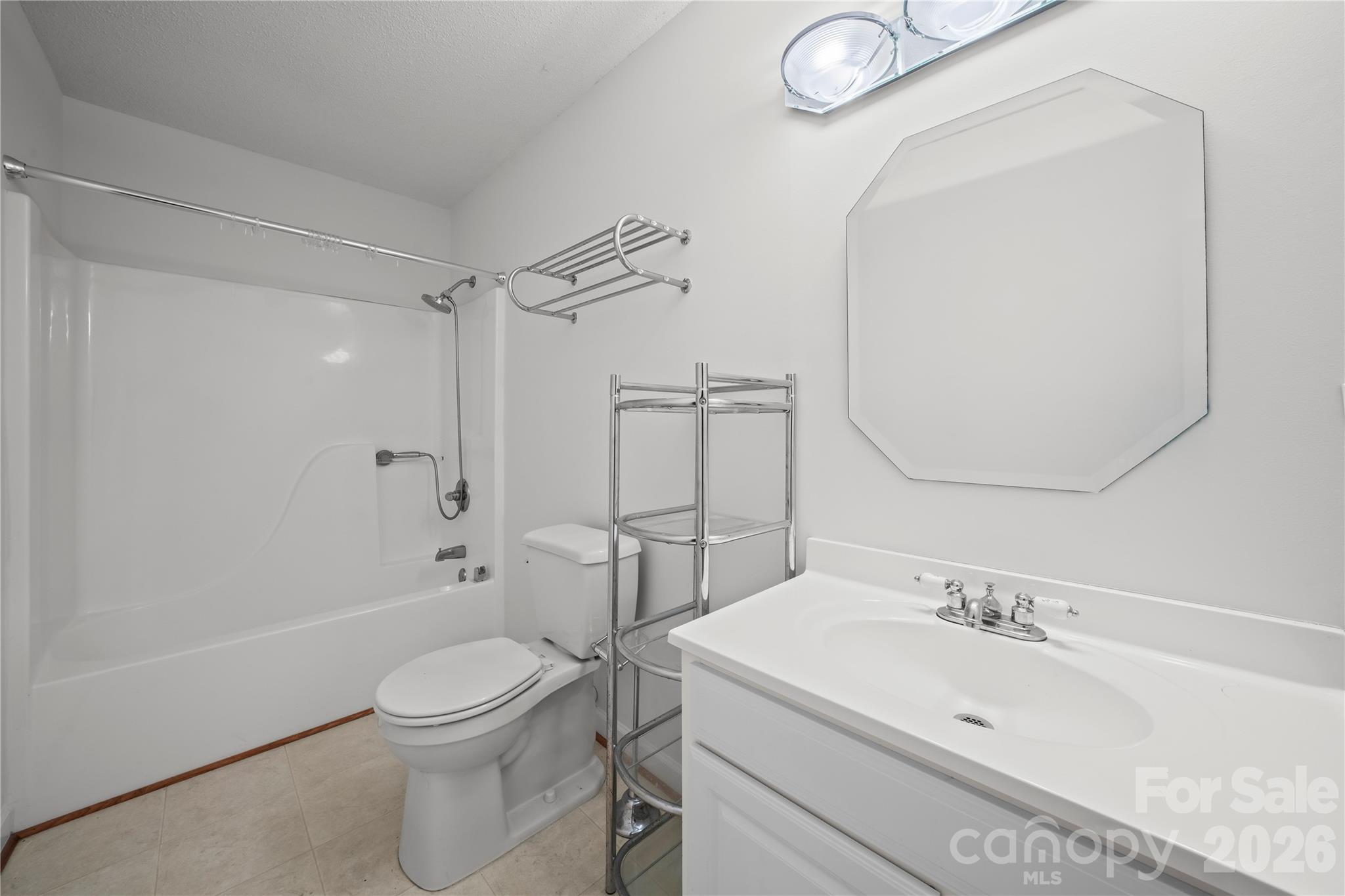 10670 Troutman Road Property Photo 28