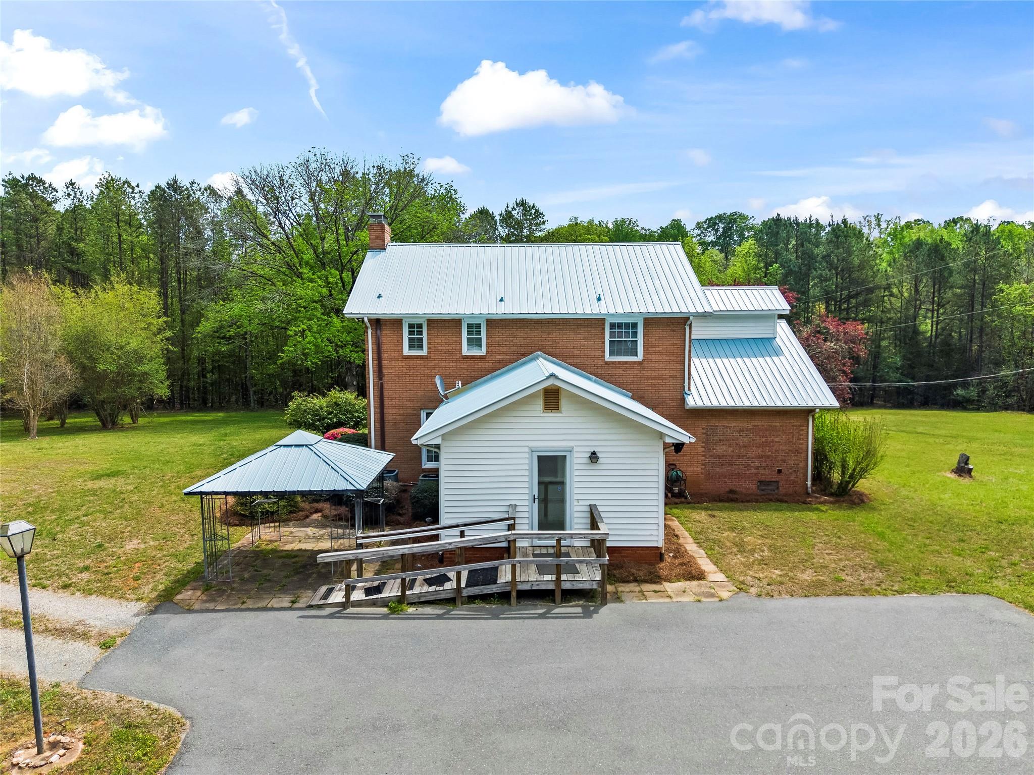10670 Troutman Road Property Photo 36