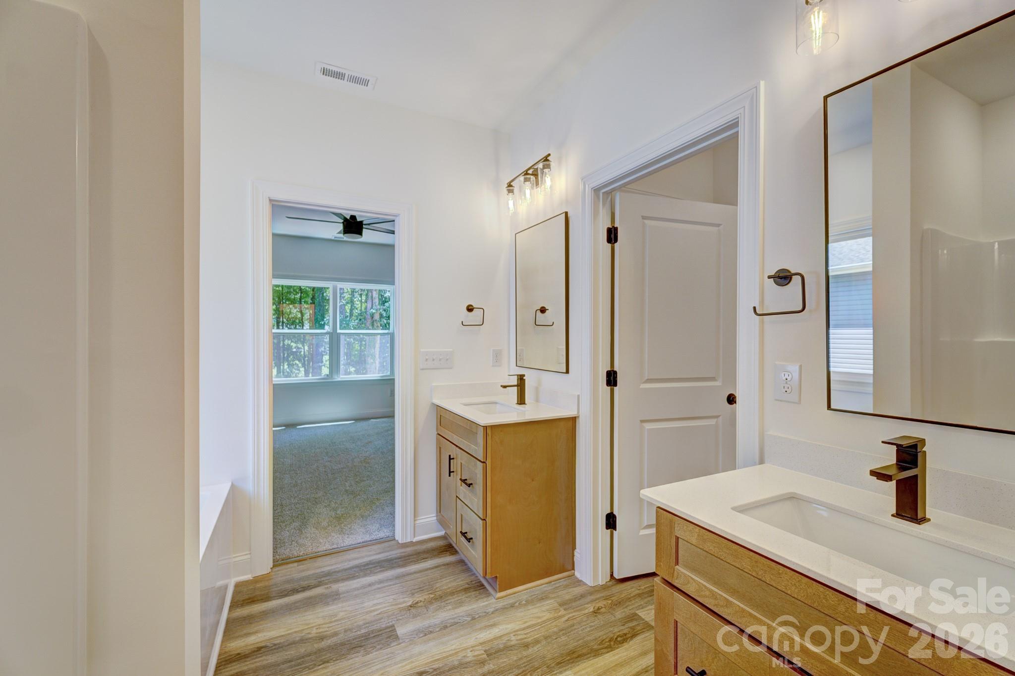 315a S Pink Street Property Photo 14