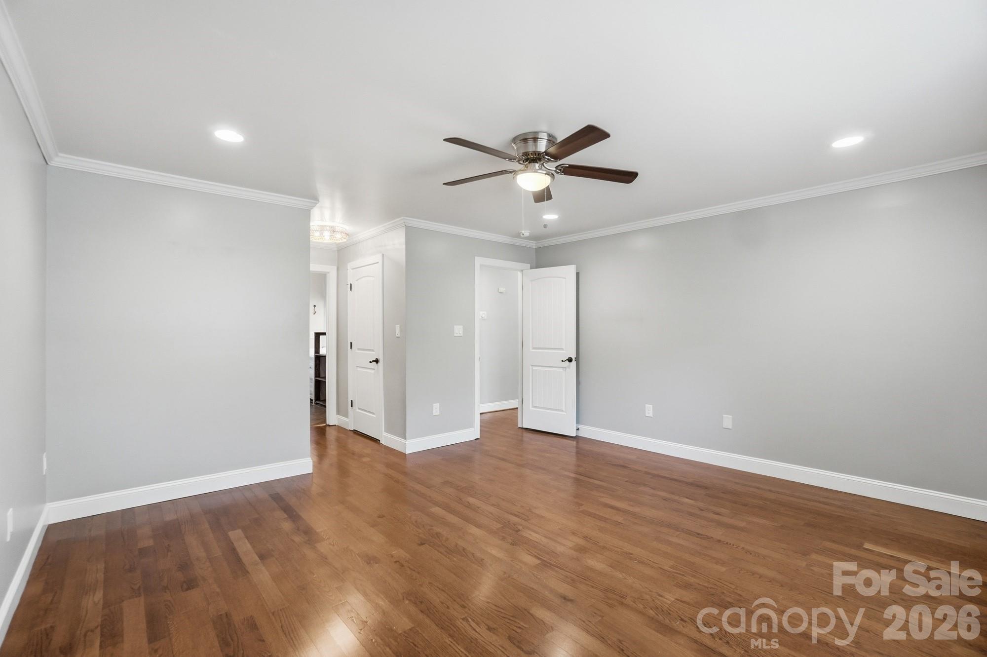 2036 Hickory Hills Drive Property Photo 15