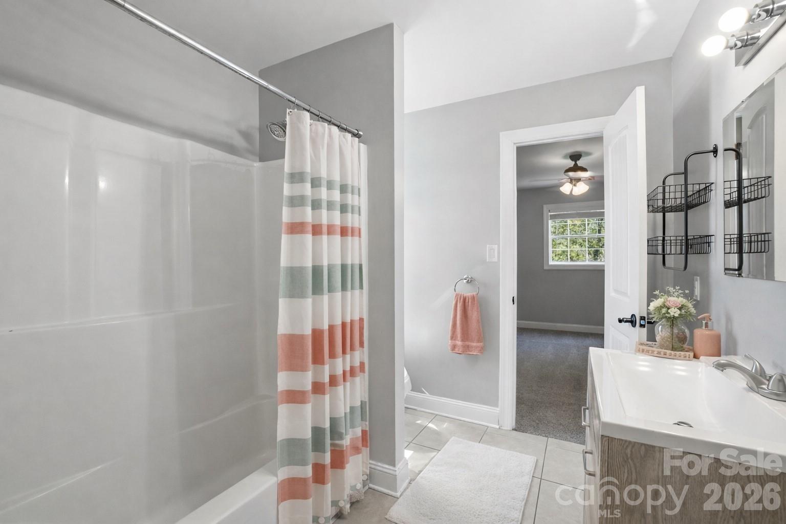 2036 Hickory Hills Drive Property Photo 25