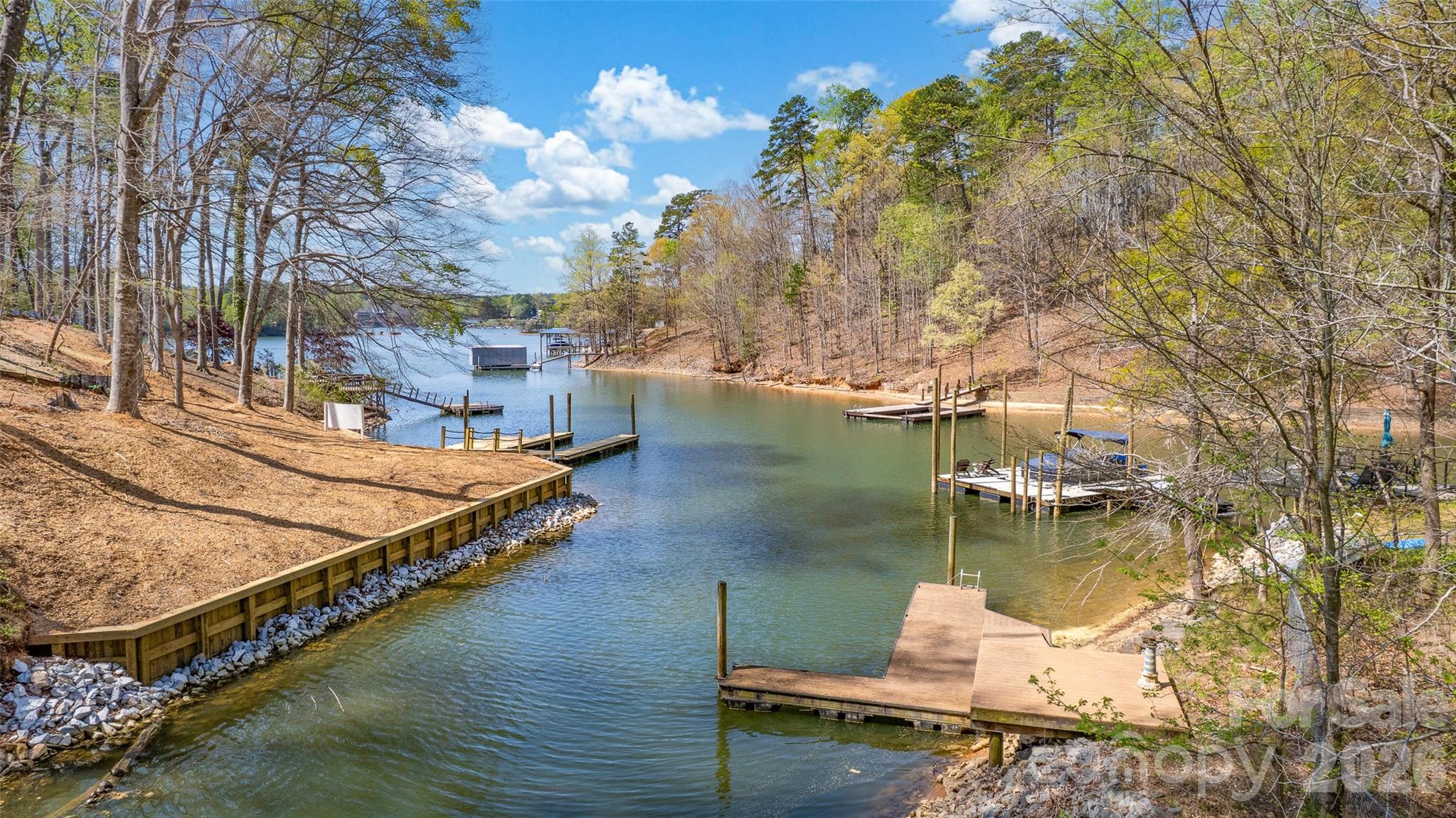 464 Laurel Cove Road Property Photo 7