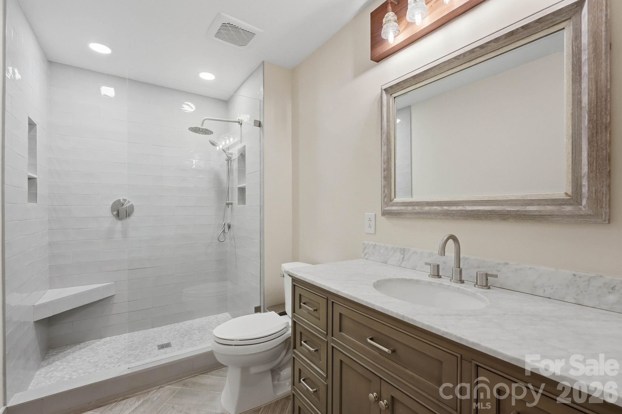 7006 Darnley Place Property Photo 31