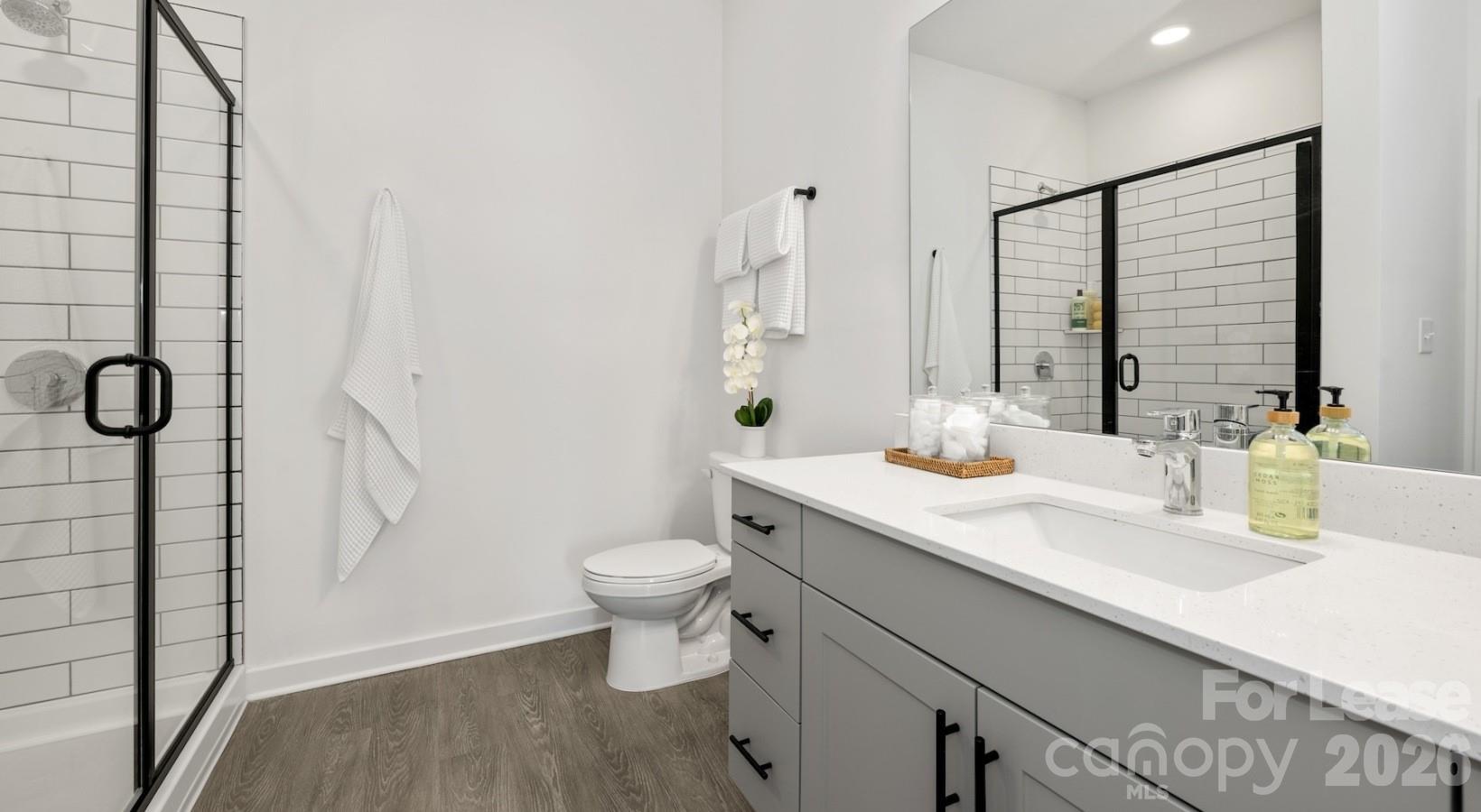 2314 Berryhill Road Th2b Property Photo 27