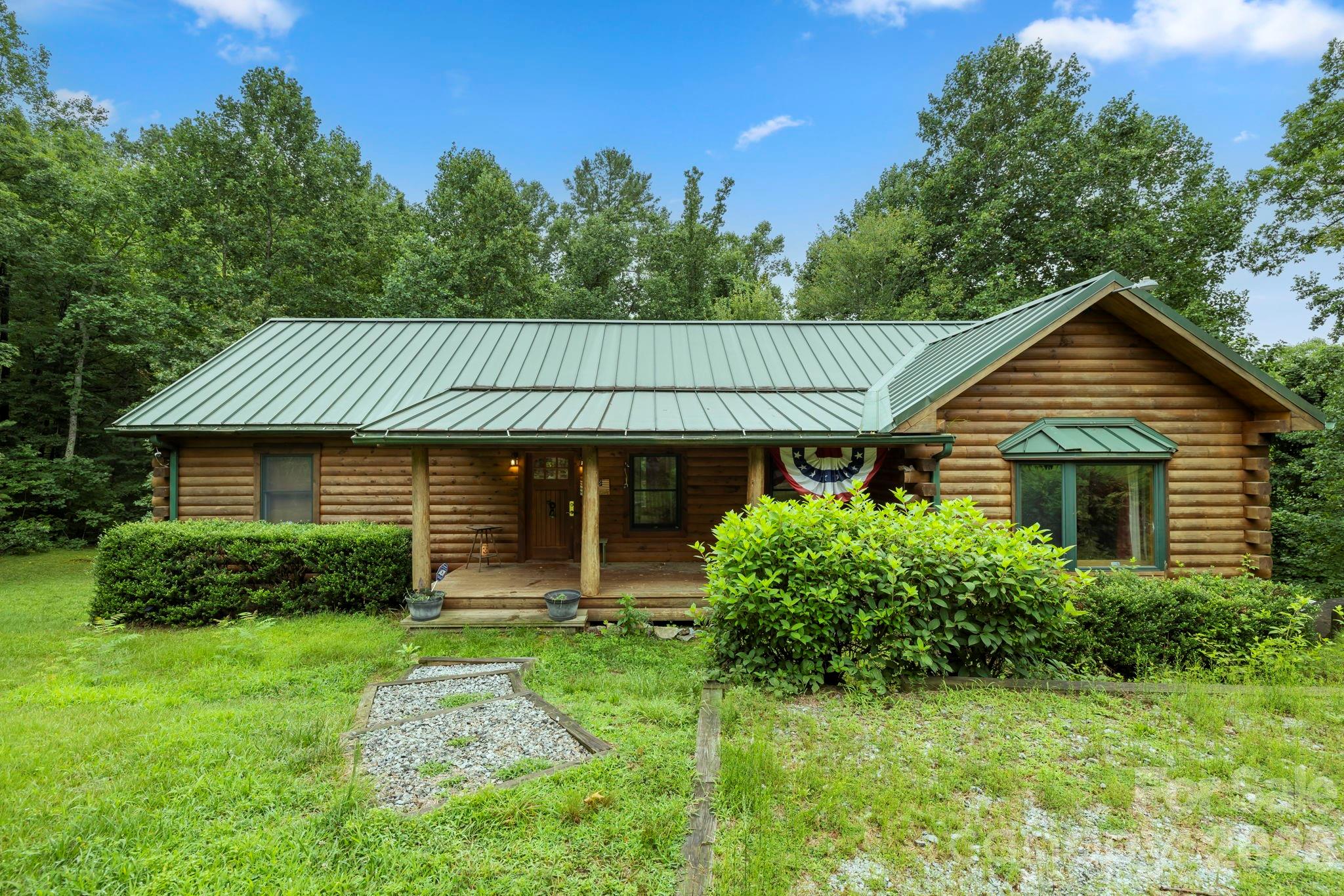 266 Rhododendron Drive Property Photo 1
