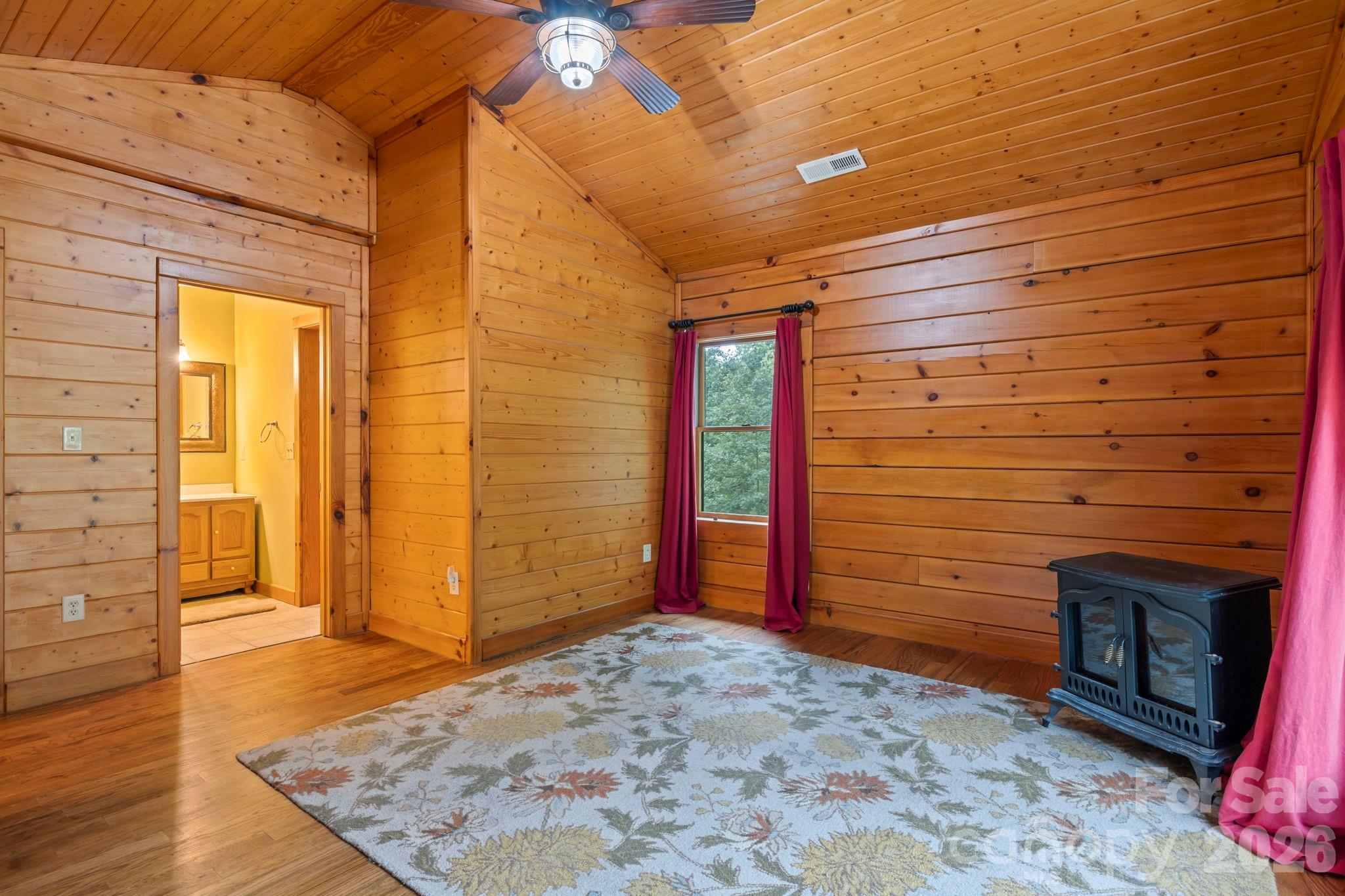 266 Rhododendron Drive Property Photo 14