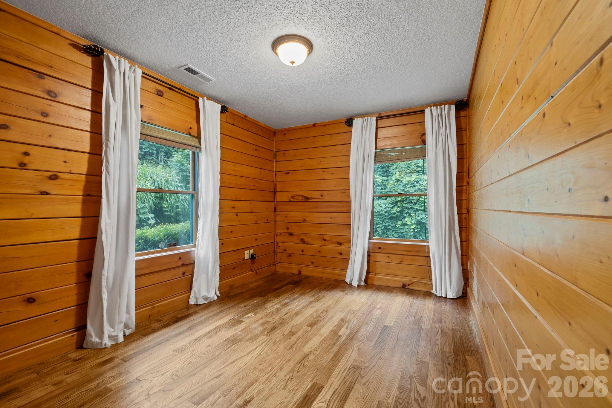266 Rhododendron Drive Property Photo 17