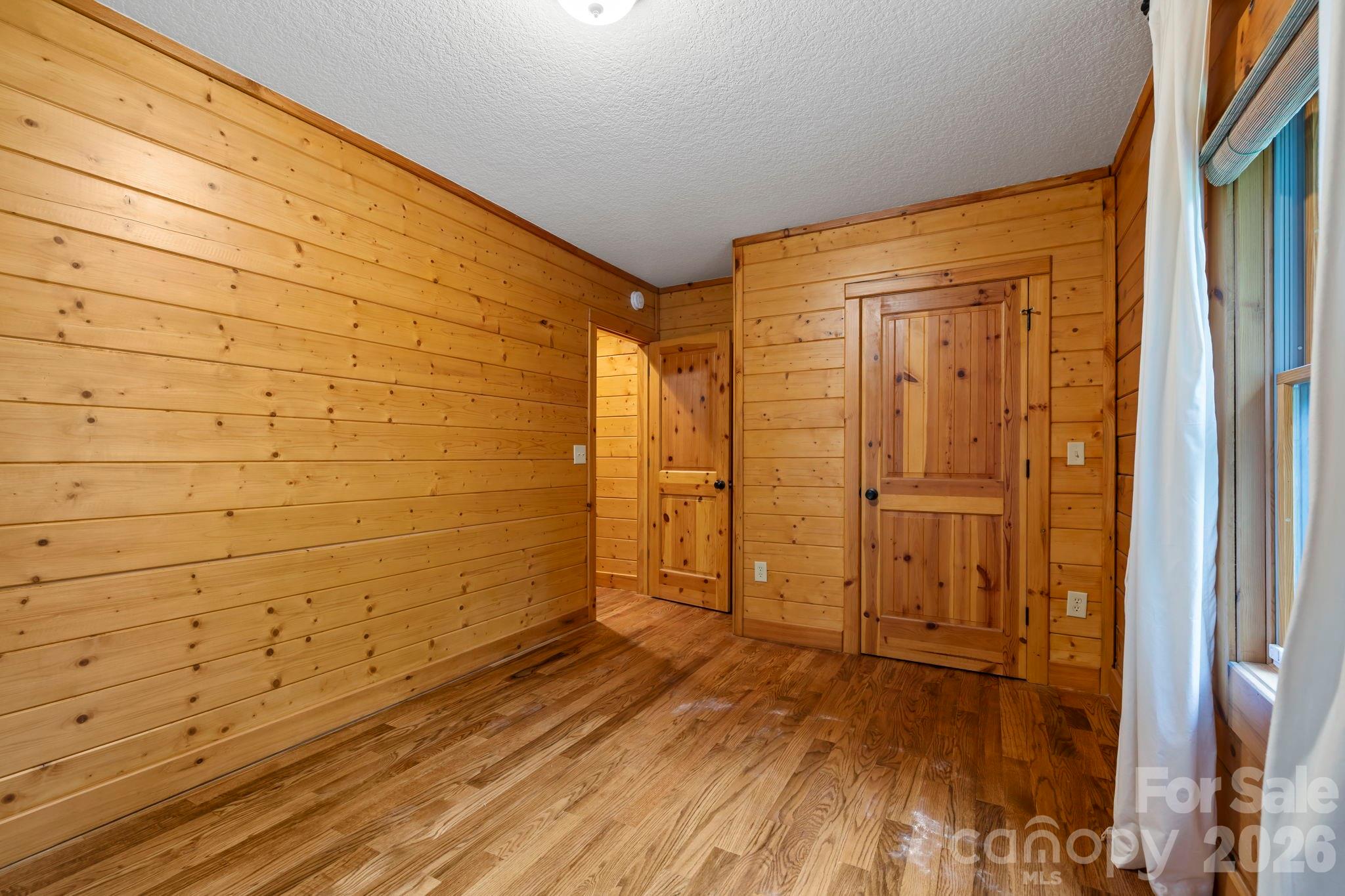 266 Rhododendron Drive Property Photo 18