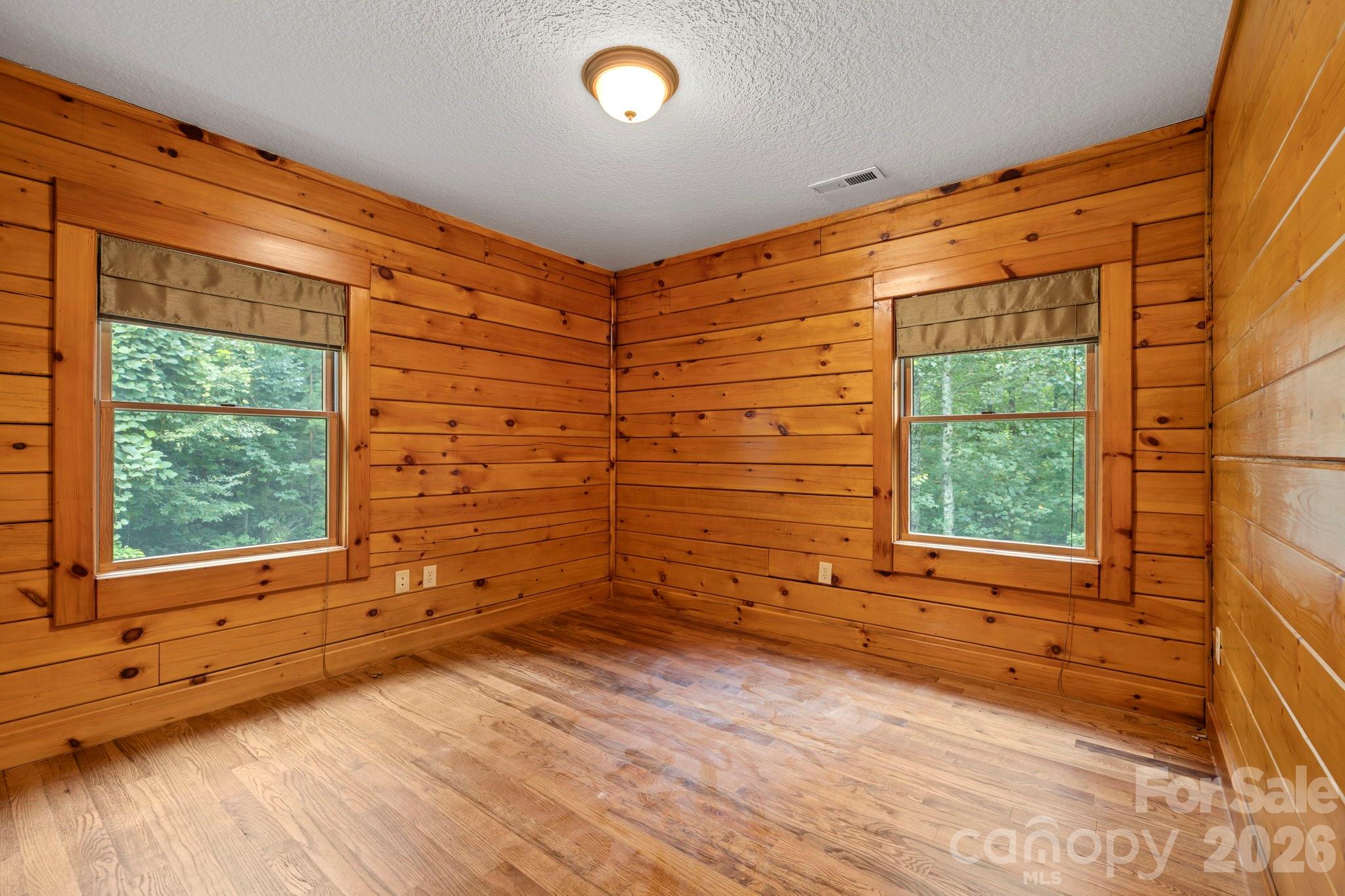 266 Rhododendron Drive Property Photo 20