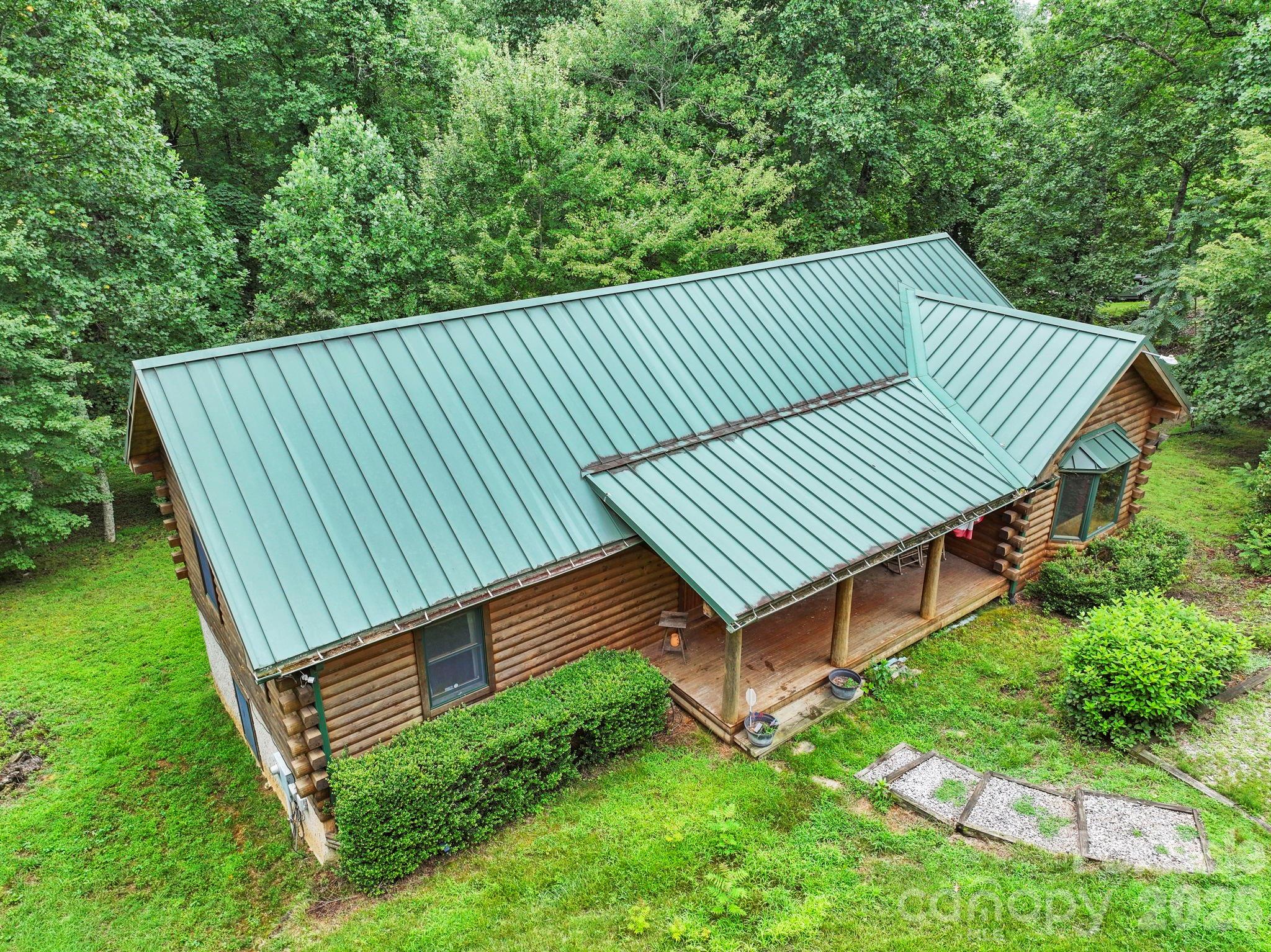 266 Rhododendron Drive Property Photo 33