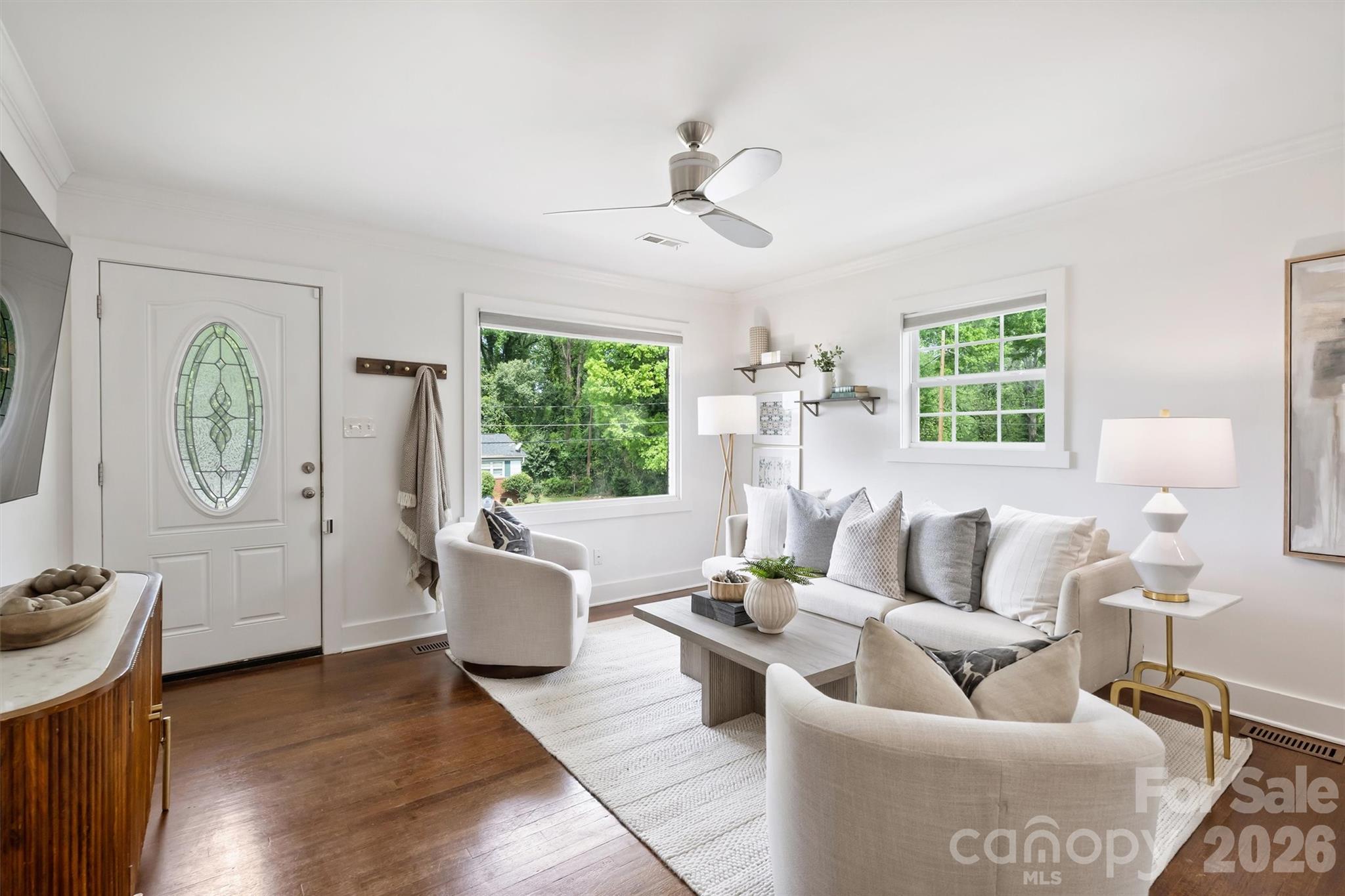 2314 Crestview Drive Property Photo 10