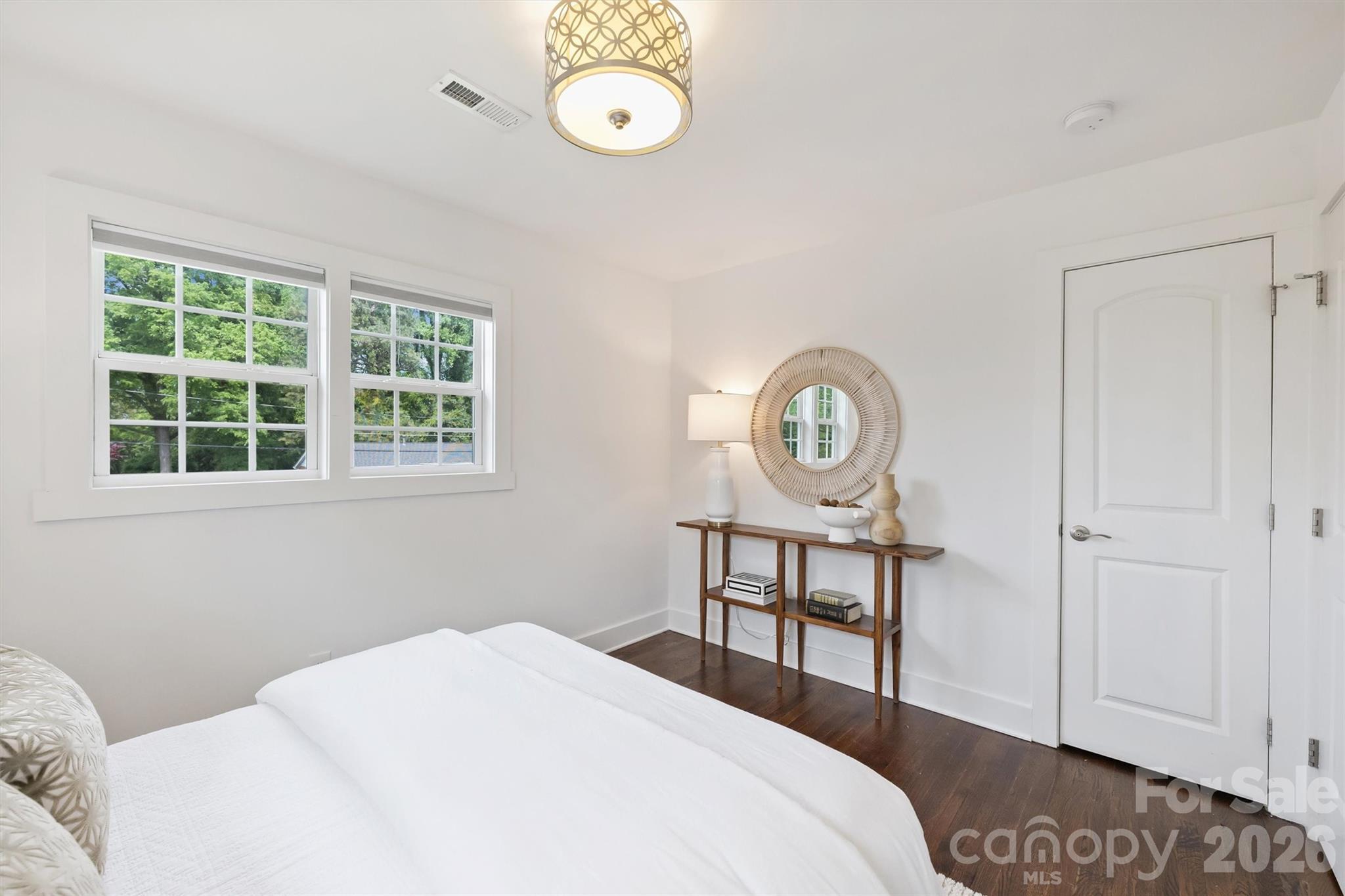 2314 Crestview Drive Property Photo 29