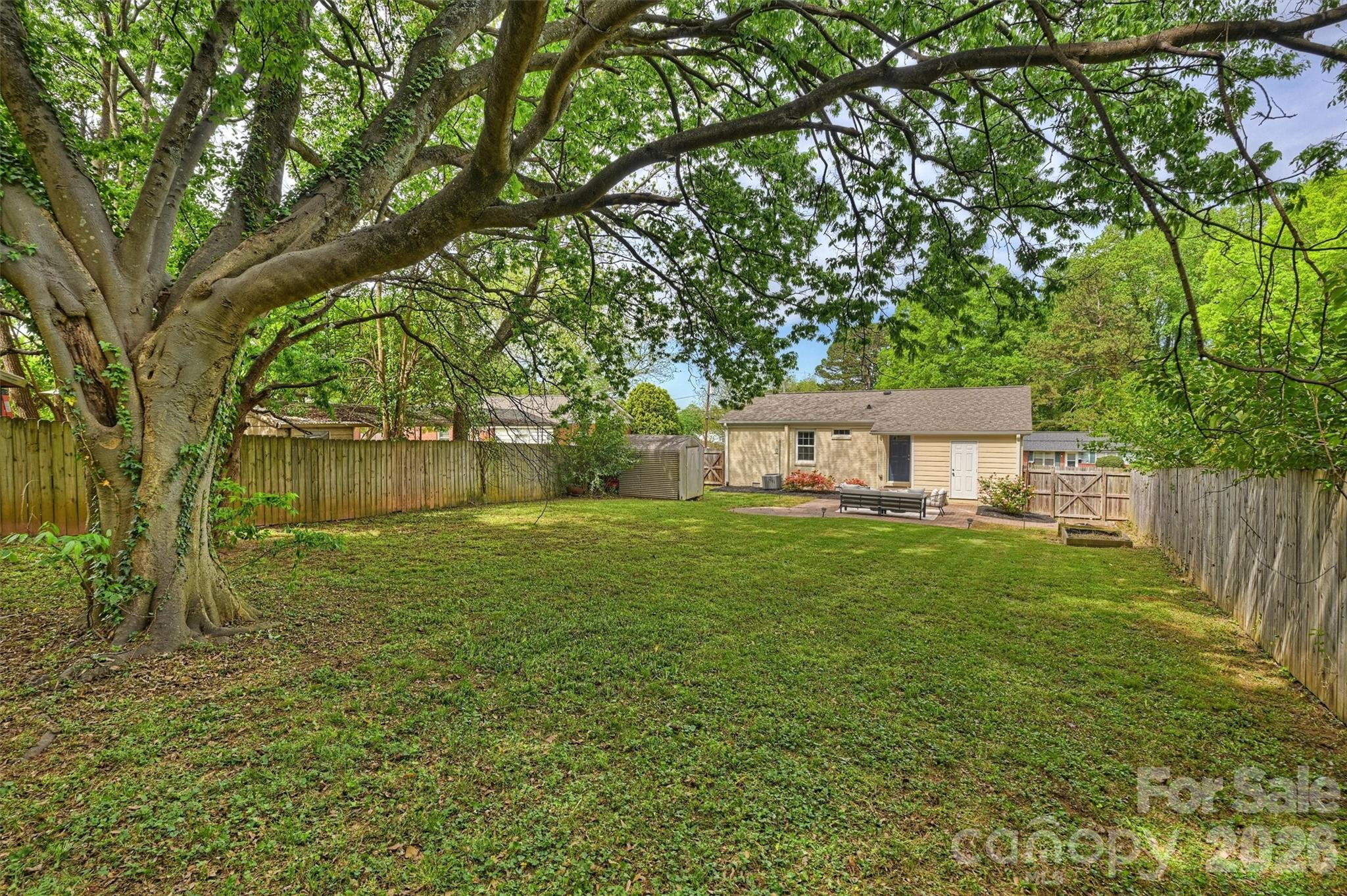 2314 Crestview Drive Property Photo 40
