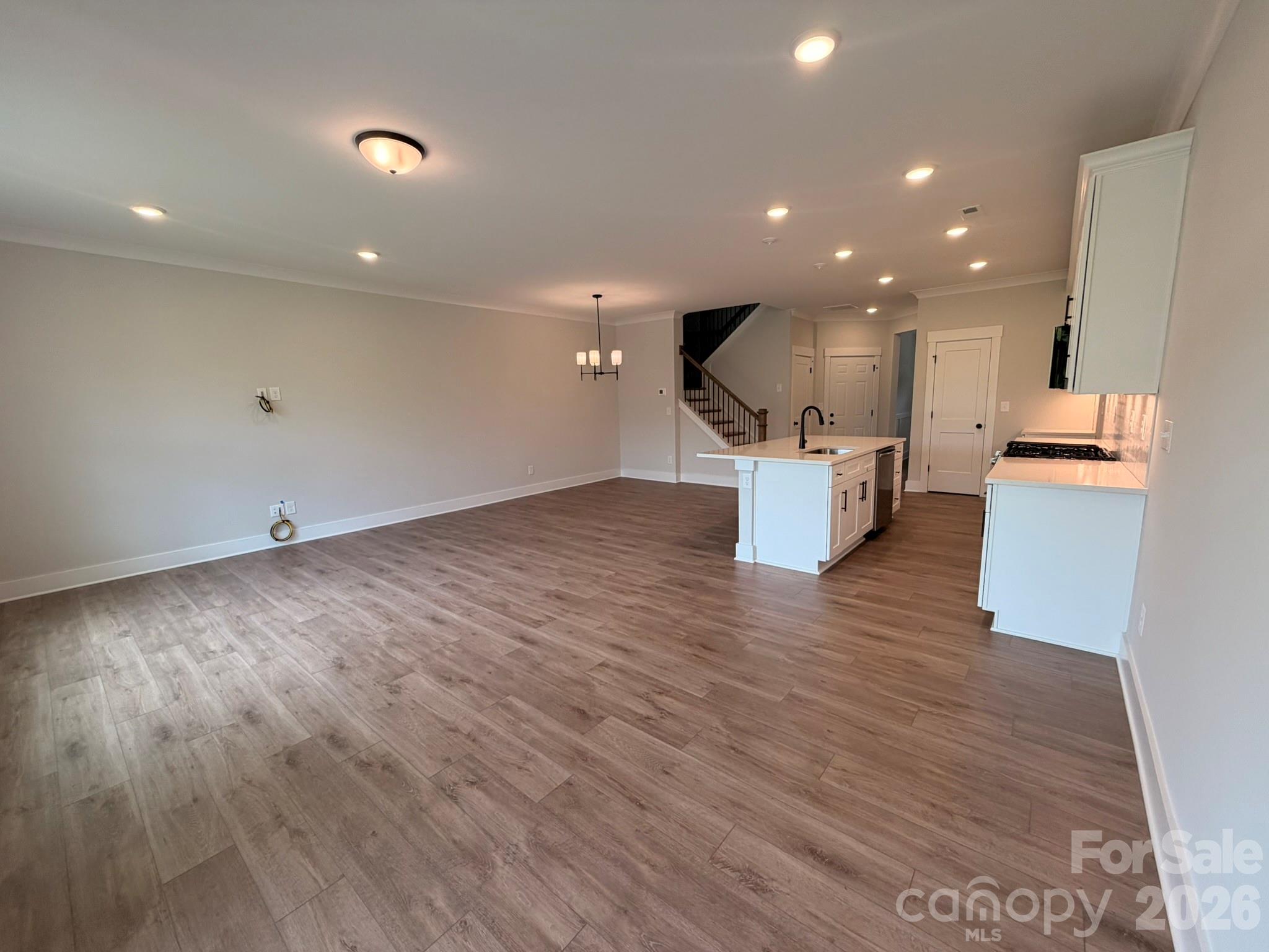 450 Blythe Townhome Lane Property Photo 7