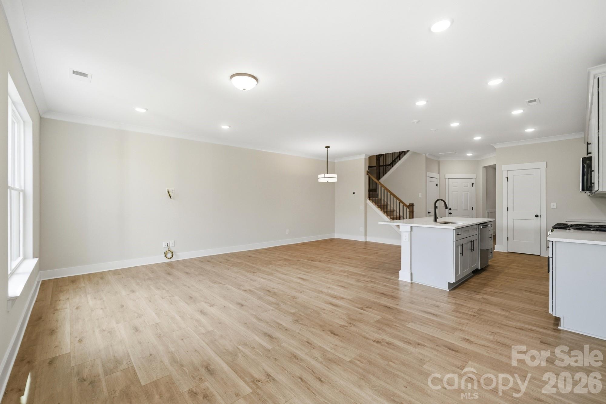 454 Blythe Townhome Lane Property Photo 15