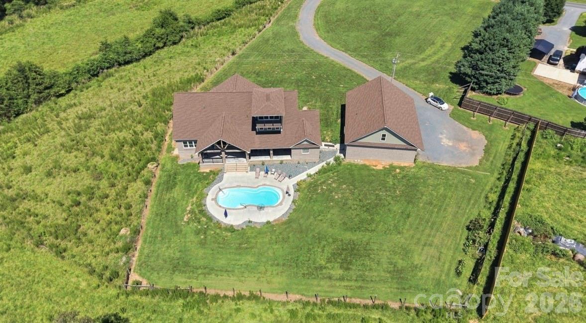 48155 Ingram Road Property Photo 5