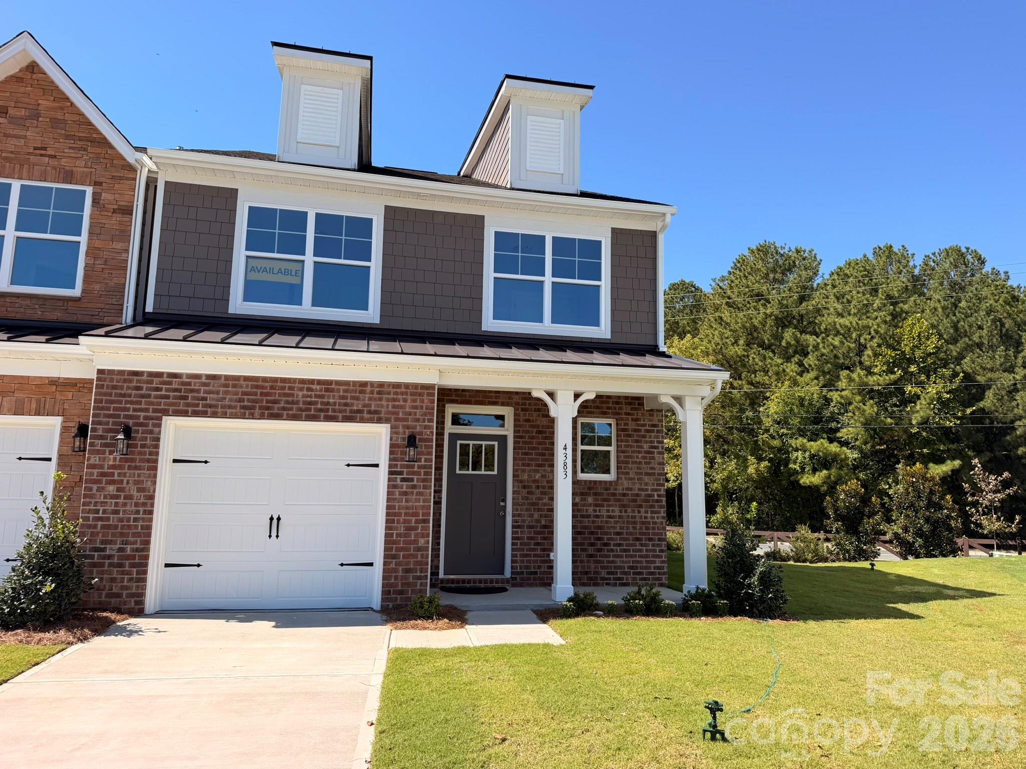 4383 Black Court Property Photo 2